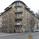 Predané Predaj exkluzívneho 3,5 izb. bytu,v centre, ulica Dostojevského rad v Bratislave, vedľa Jakubovho námestia, 94m2, kompletne zariadený-0