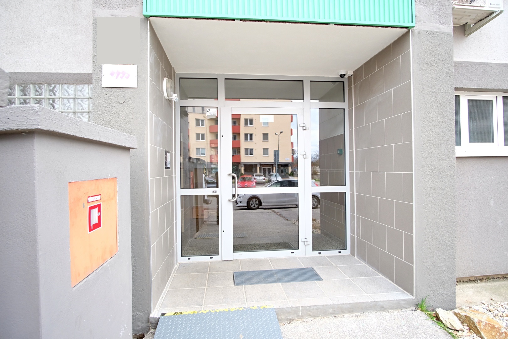 PREDANÉ – 3 izbový byt na Jasovskej ulici-9