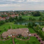 Predané: Predaj exkluzívnej rodinnej vily, Dunajská Streda, úžitková 500m2, pozemok 15674m2, vlastné jazero 4571m2-3