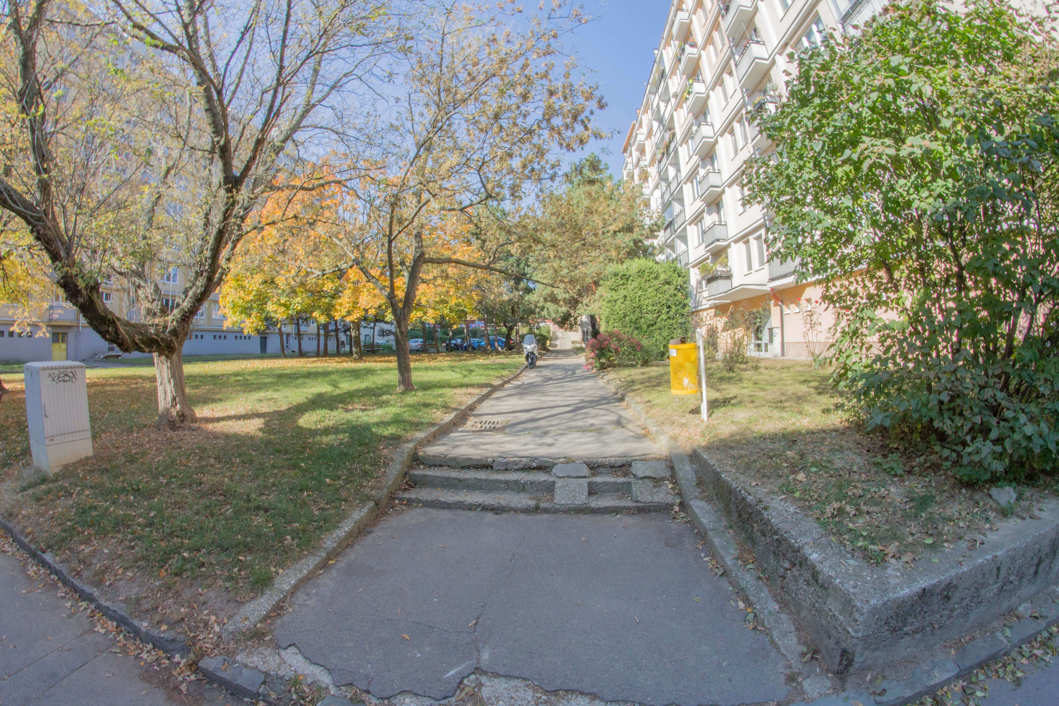 Predané: 3 izbový byt na Piešťanskej ulici-15