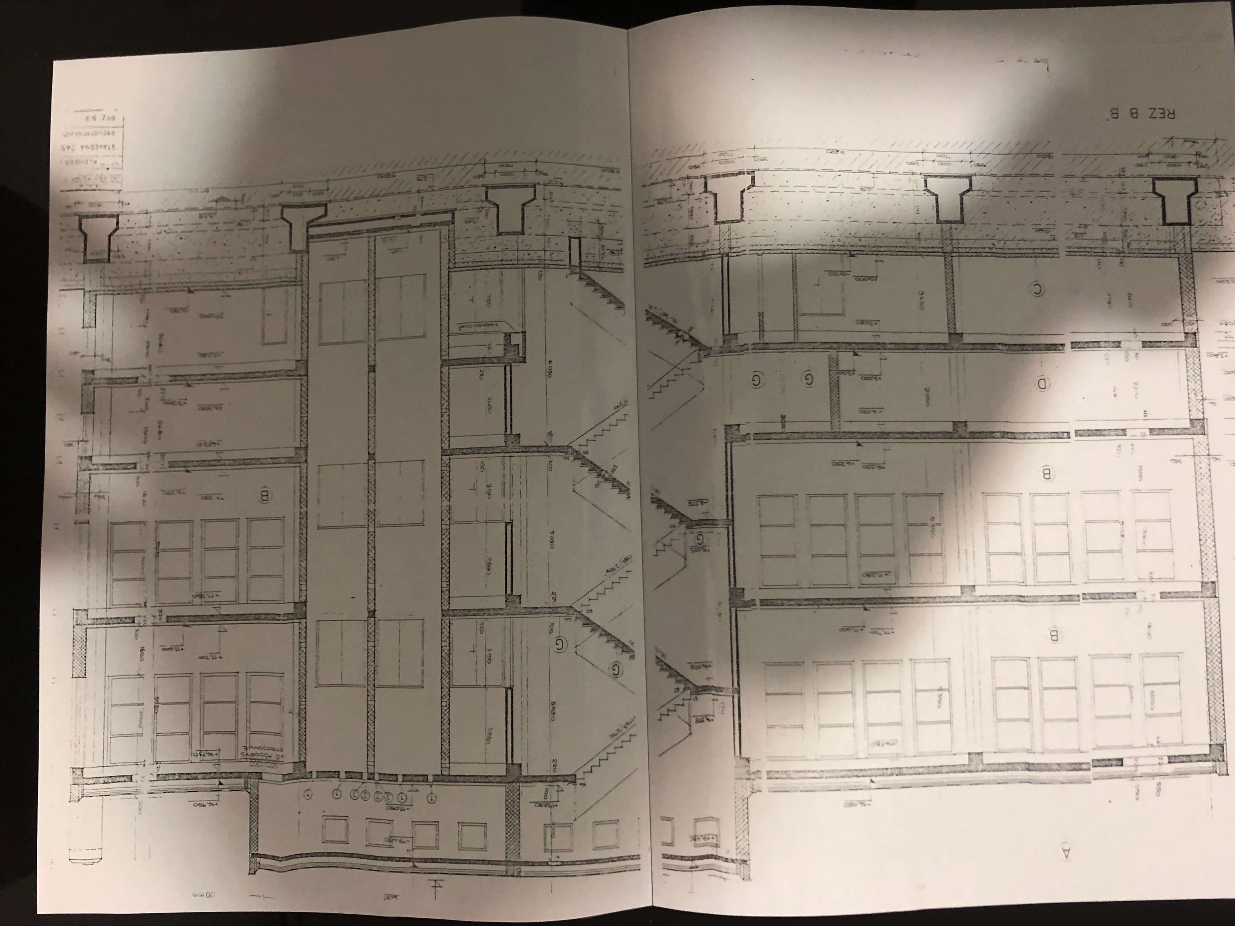 Na predaj Budova skladov a výrobne v Dunajskej Strede, Drevárska, pozemok 2272m2, spolu 4 podlažia 4767m2-3