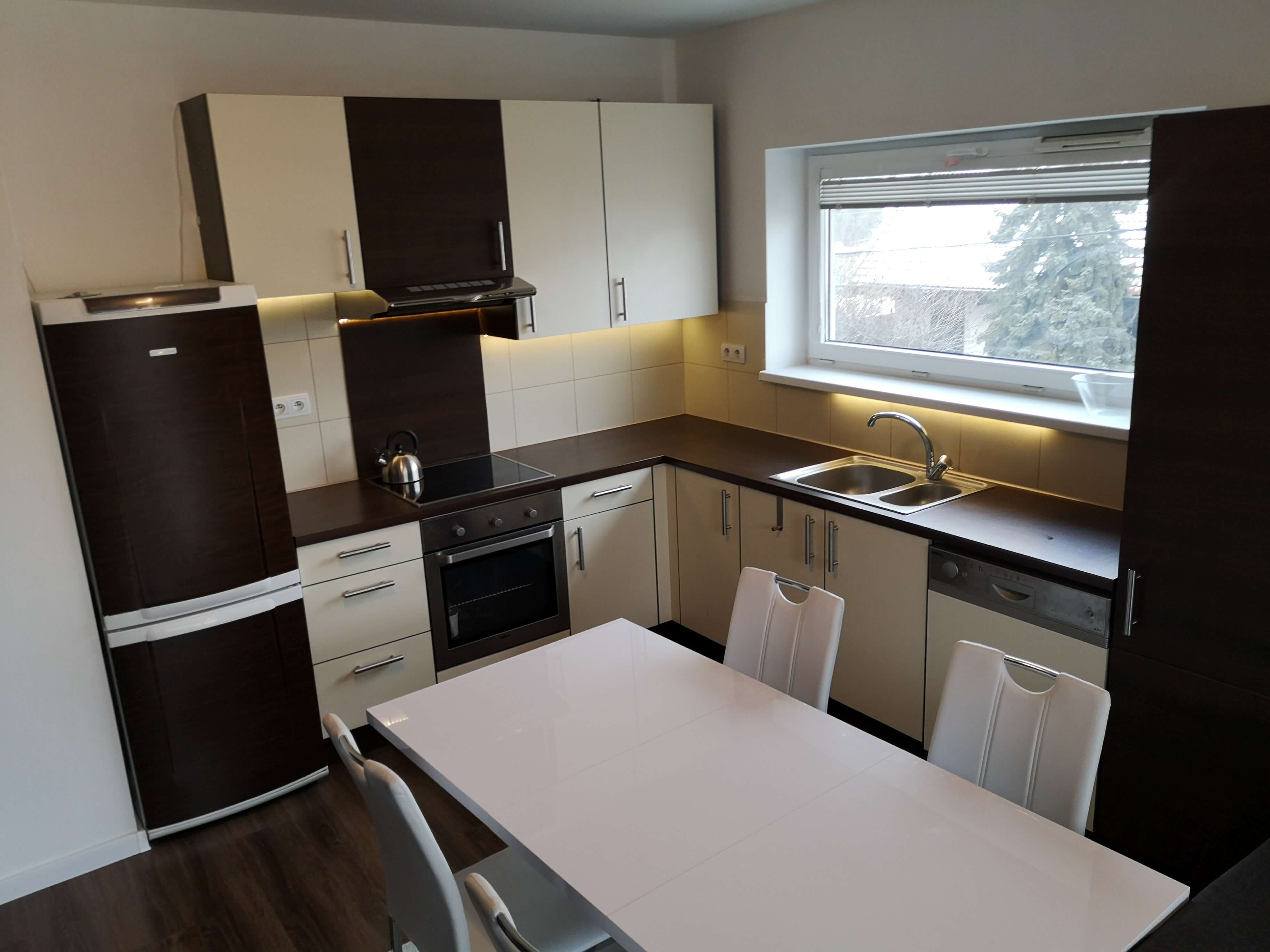 Predané: 3izb. byt Komplet novo zariadeny + zrekonstruovany ,Parkovacie miesto v cene.-6