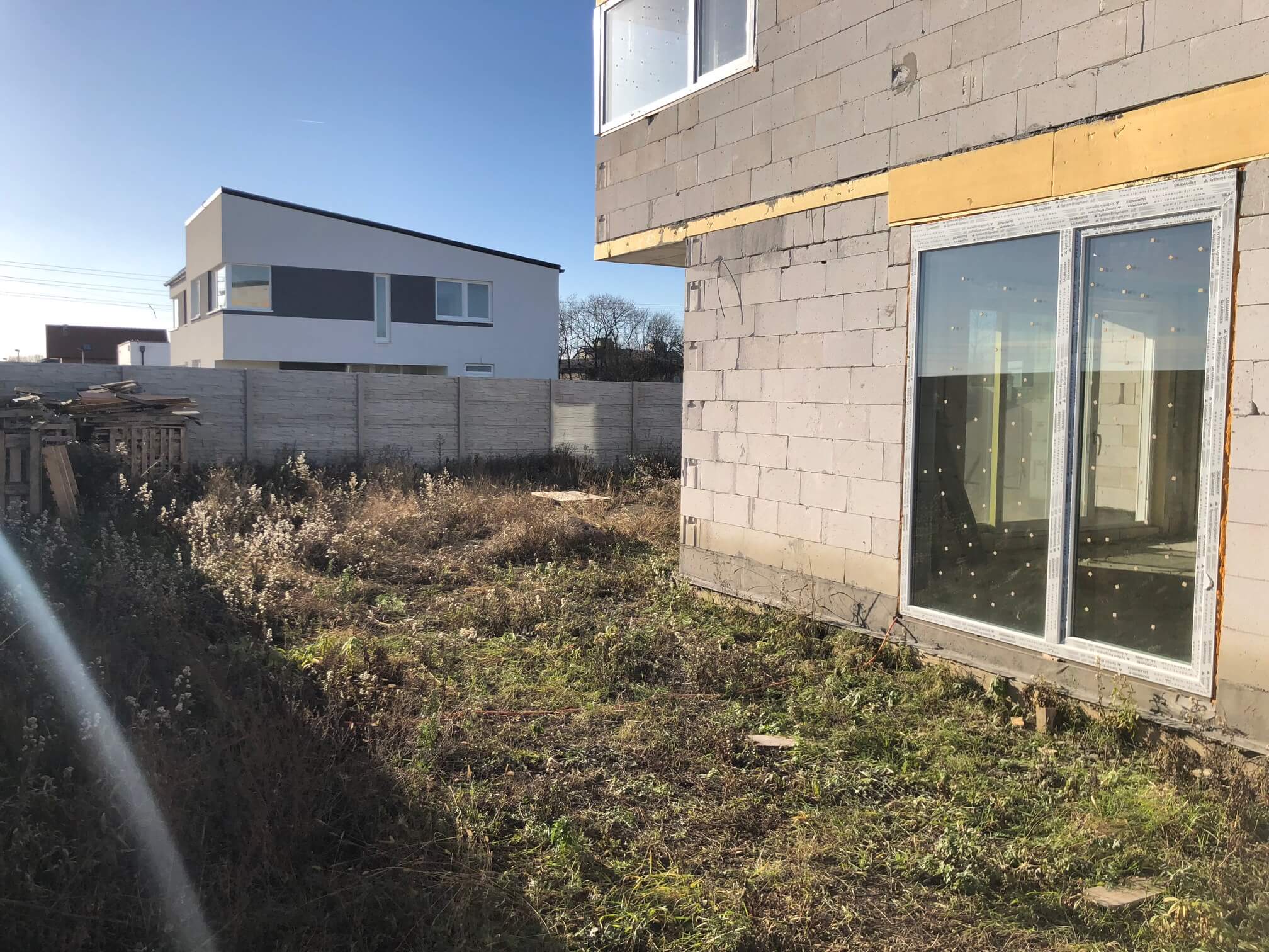 Predané: RD s 2 bytovými jednotkami, Novostavba v Dunajskej Lužnej, 2X: 4 izbový,pozemok 422m2,úžitkova 106m2-14