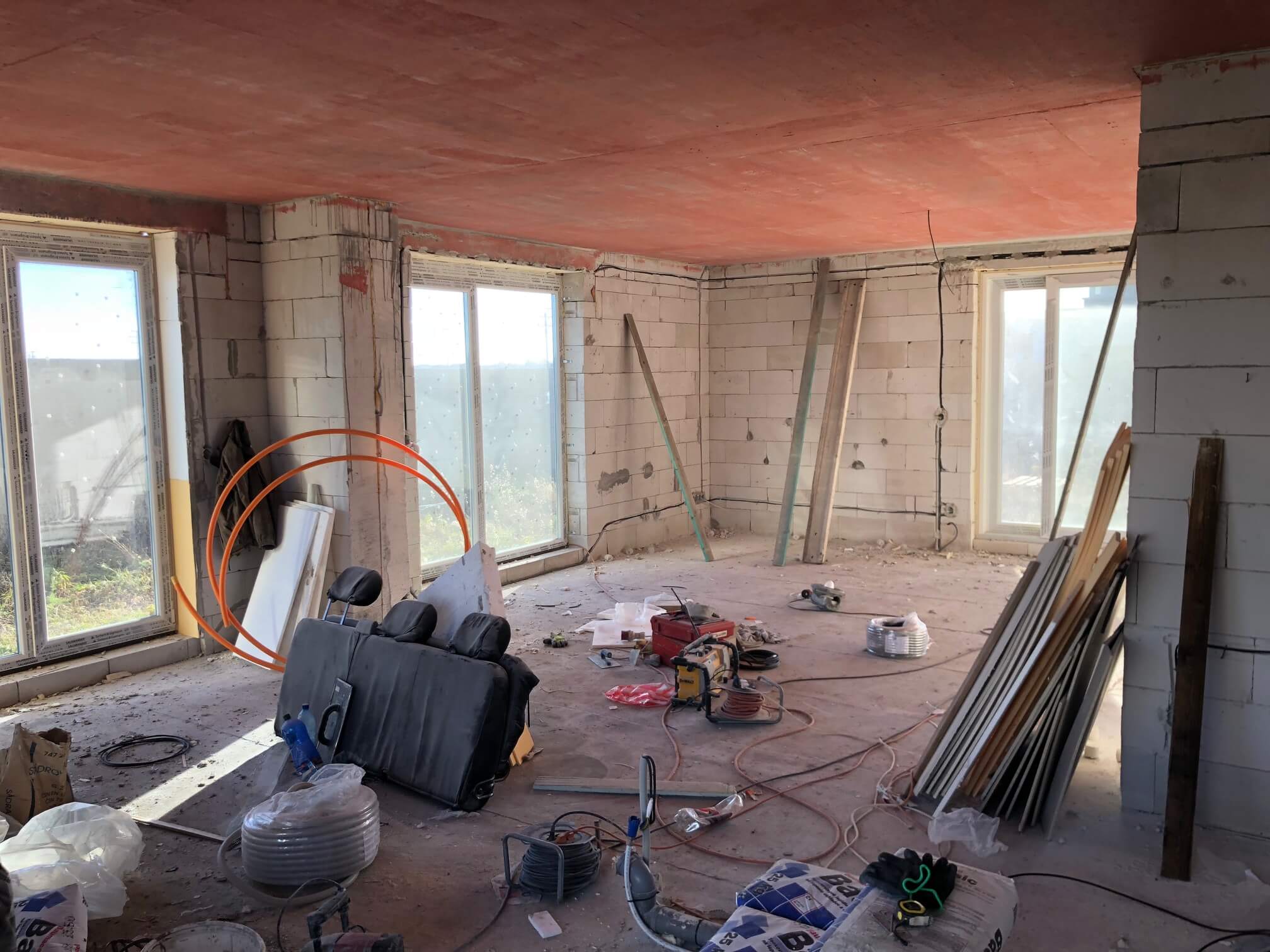 Predané: RD s 2 bytovými jednotkami, Novostavba v Dunajskej Lužnej, 2X: 4 izbový,pozemok 422m2,úžitkova 106m2-57