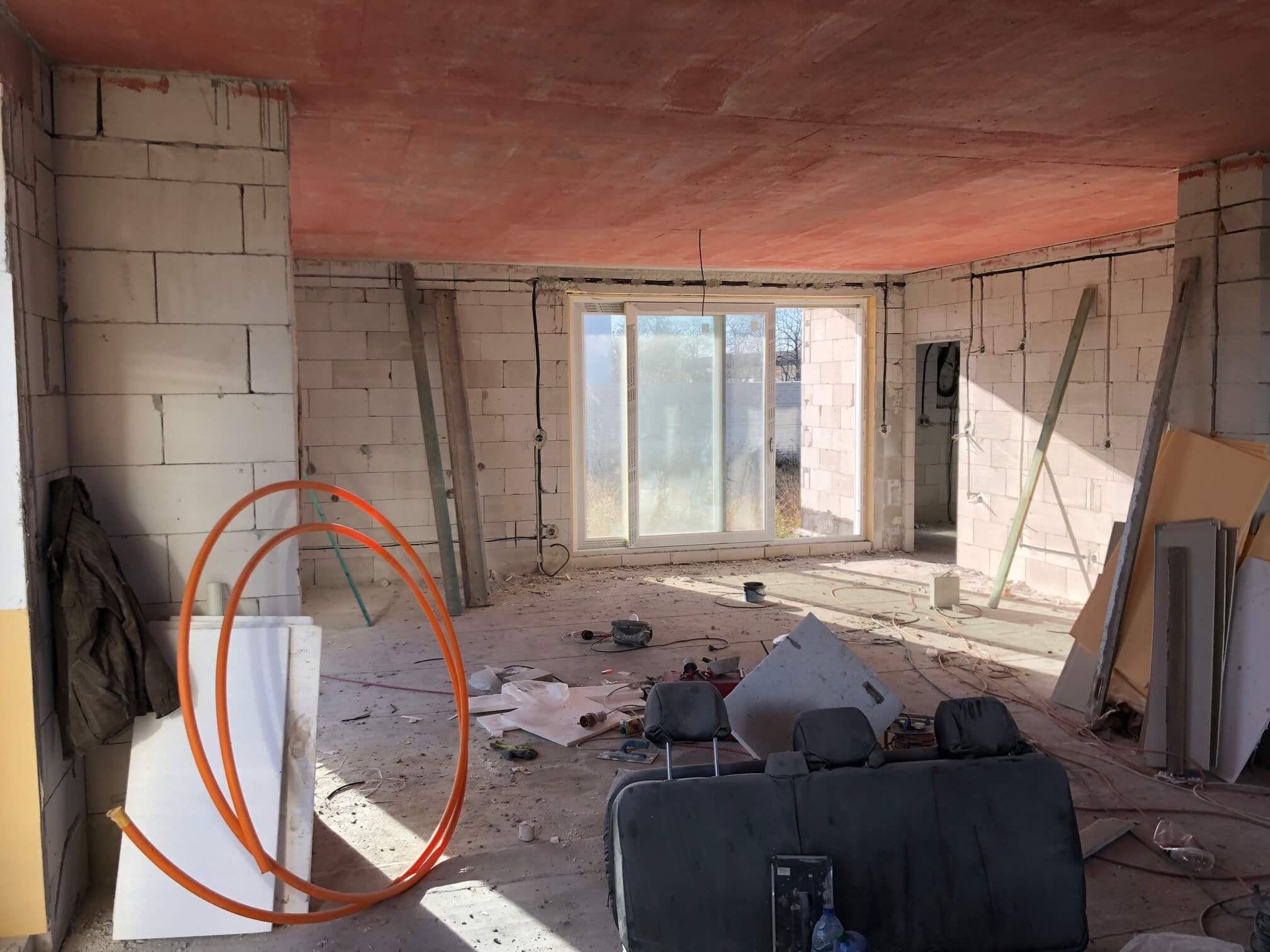 Predané: RD s 2 bytovými jednotkami, Novostavba v Dunajskej Lužnej, 2X: 4 izbový,pozemok 422m2,úžitkova 106m2-56