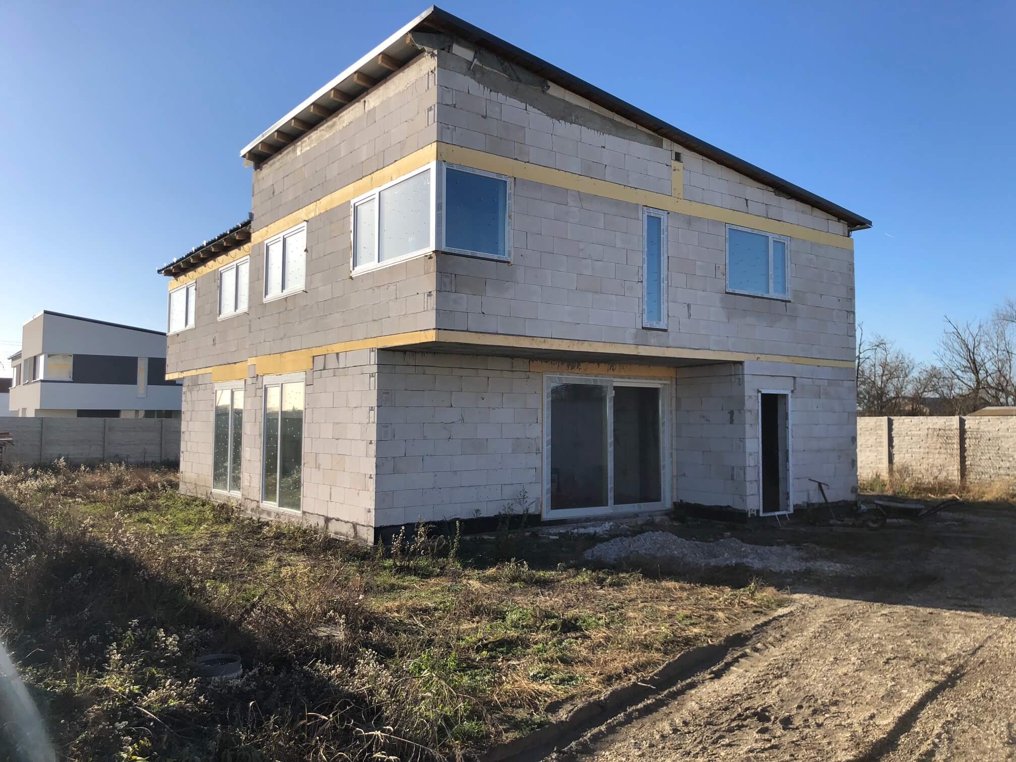 Predané: RD s 2 bytovými jednotkami, Novostavba v Dunajskej Lužnej, 2X: 4 izbový,pozemok 422m2,úžitkova 106m2-25