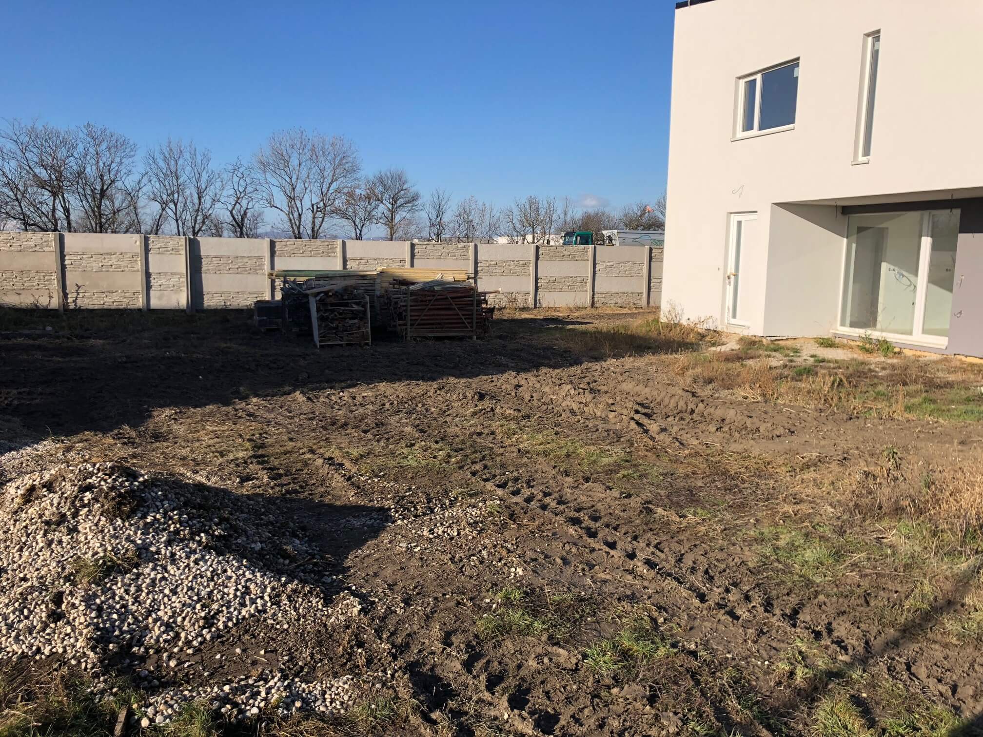 Predané: RD s 2 bytovými jednotkami, Novostavba v Dunajskej Lužnej, 2X: 4 izbový,pozemok 422m2,úžitkova 106m2-17