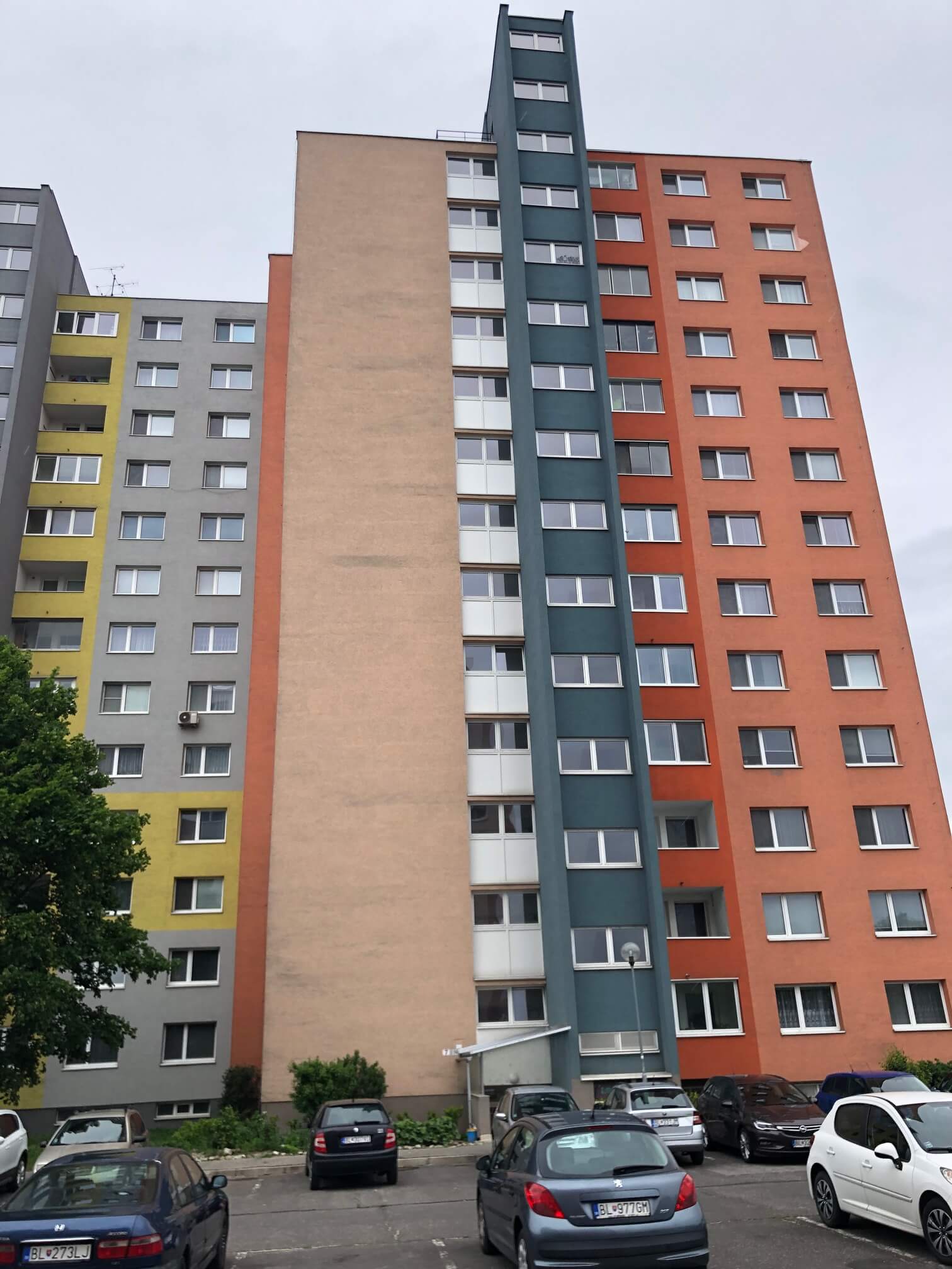 Predaný: 1 izbový byt, Ipeľská, Bratislava, 38m2, nízke náklady, parkovanie, vynikajúca občianska vybavenosť-31