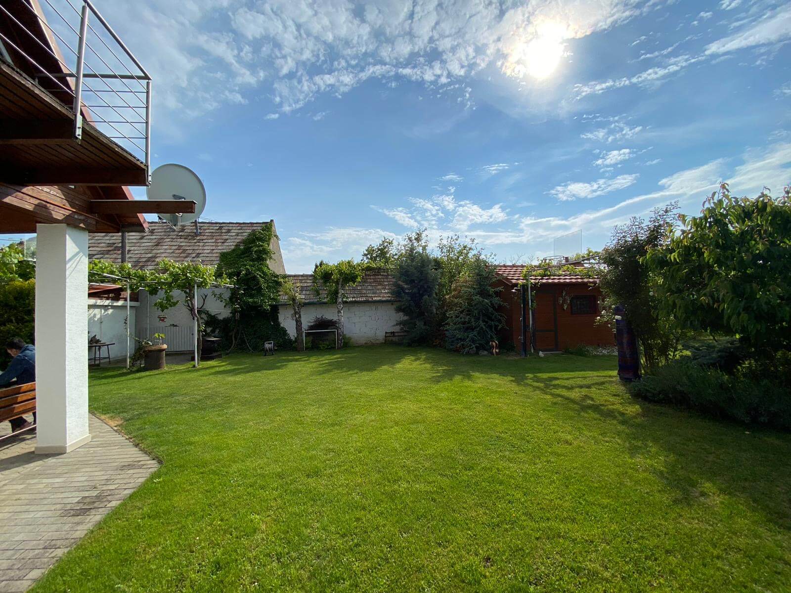 Predané: Predaj Rodinný dom v Šoporni, v tichej lokalite, pozemok 674m2, úžitková plocha 181m2,záhrada, kôlňa-2