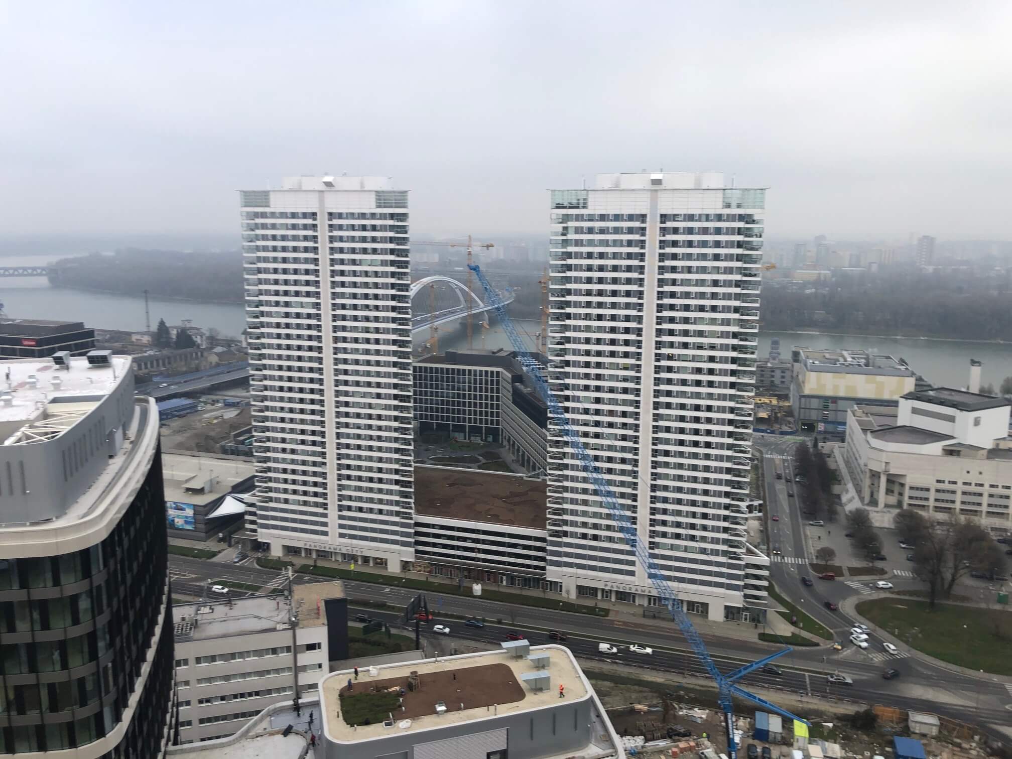 Predané: 2 izbový byt v Sky parku, I Veža, 6 nadzemné podlažie, úžitková 46,28 m2 ,Loggia 4,75m2, parkovanie-6