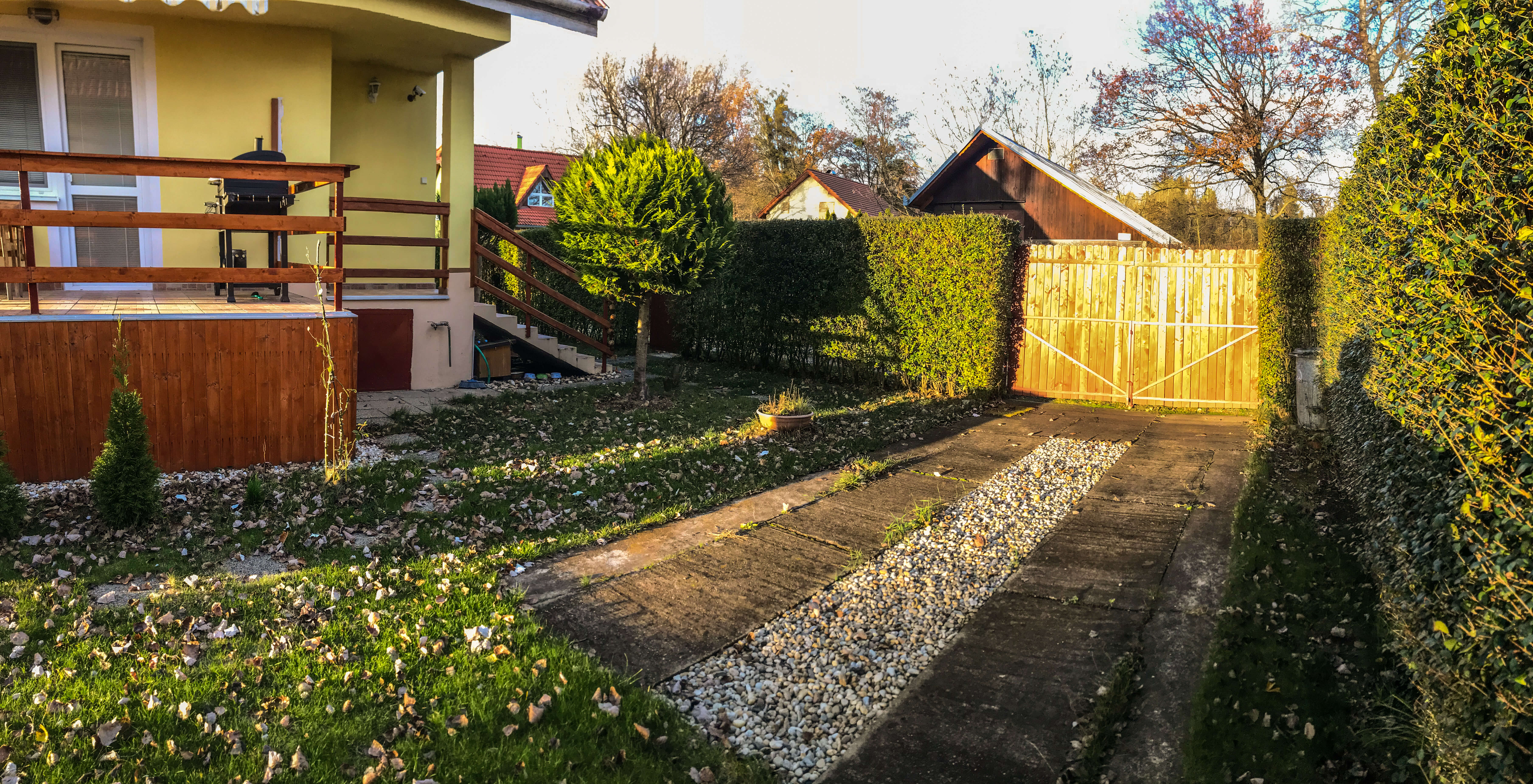 Predané: Exkluzívne 3 izbová chata o výmere 70m2 s 300m2 pozemkom, 2 podložná, v Gabčíkove pri hrádzi, kompe-35