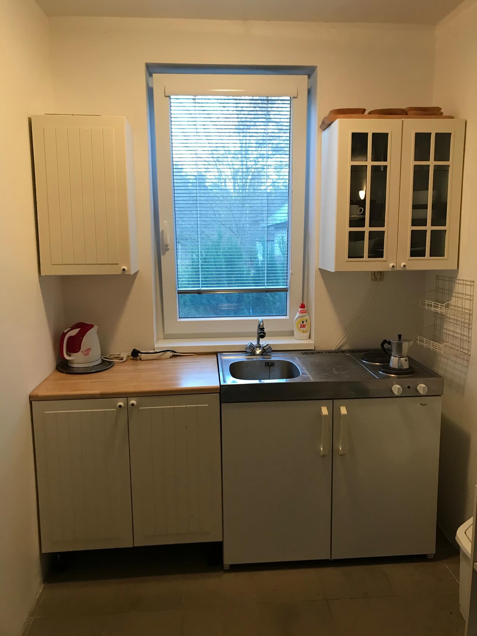 Predané: Exkluzívne 3 izbová chata o výmere 70m2 s 300m2 pozemkom, 2 podložná, v Gabčíkove pri hrádzi, kompe-24