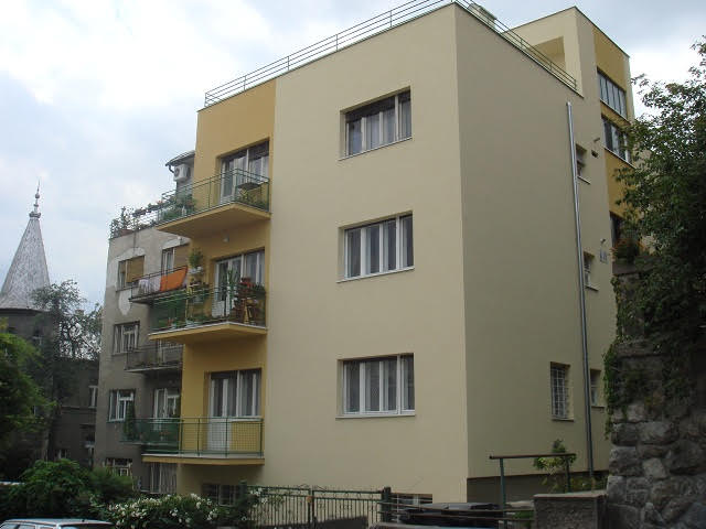 Prenajaté: Obytný atelier, 22m2, Staré Mesto, Šuleková 13, zariadený-0