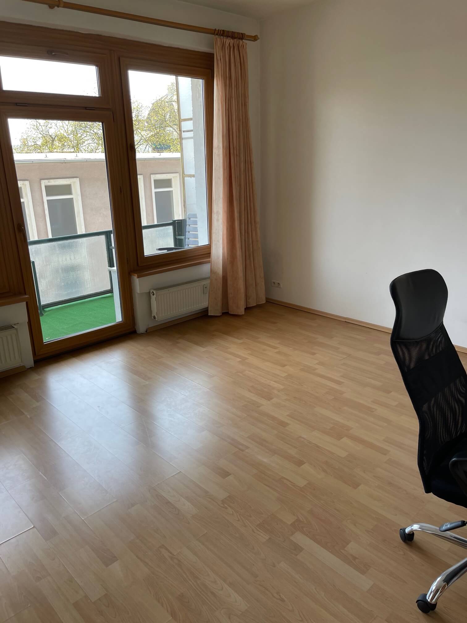 Prenajaté: Exkluzívne na prenájom 3 izbový byt, centrum, Fraňa Krála 20, 101m2, garáž + parkovacie miesto-10