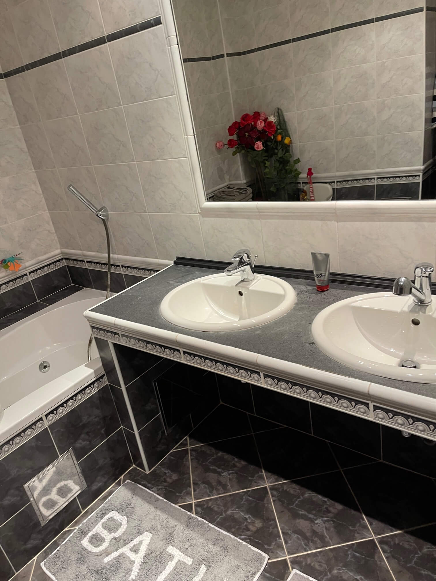 Prenajaté: Exkluzívne na prenájom 3 izbový byt, centrum, Fraňa Krála 20, 101m2, garáž + parkovacie miesto-16