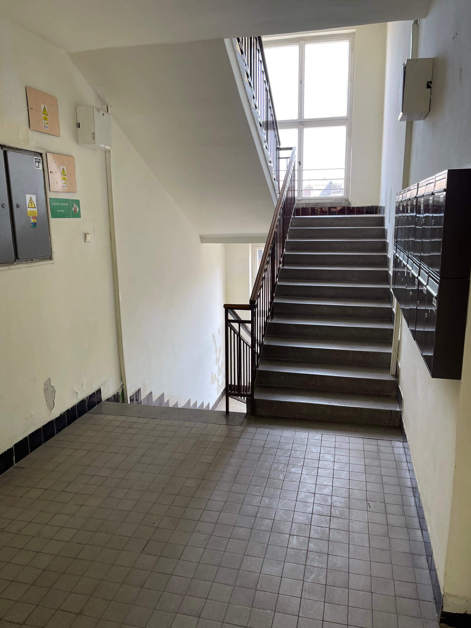 Prenajaté: Exkluzívne na prenájom 3 izbový byt, centrum, Fraňa Krála 20, 101m2, garáž + parkovacie miesto-5