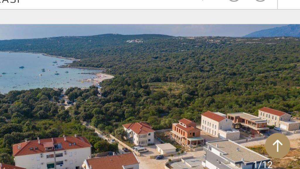 Predané: Veľký rozostavaný rodinný dom, 3NP spolu 355,13m2,pozemok 650m2,Novalja, na ostrove Pag, Chorvátsko-1