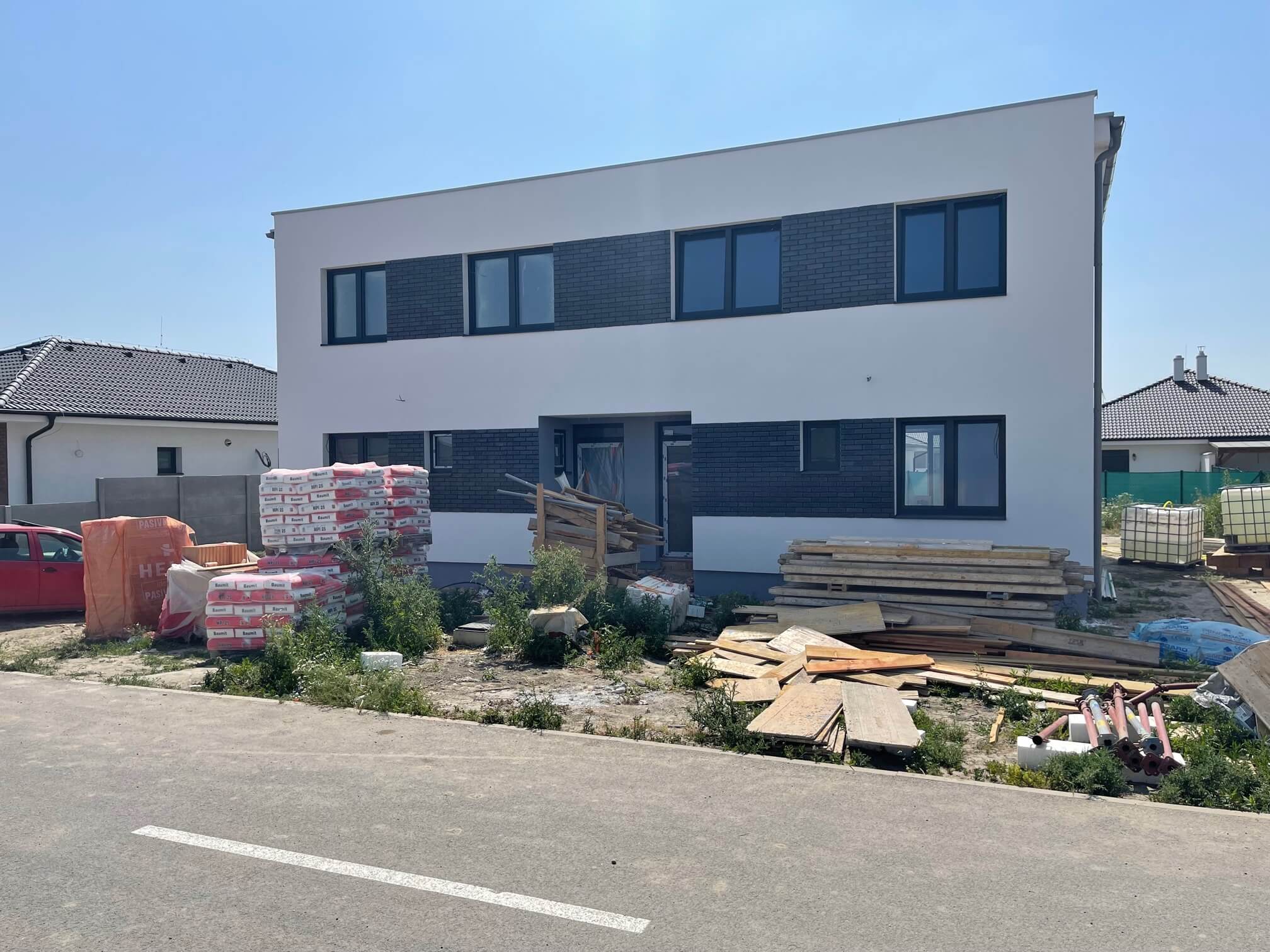 Predané: Skoladovaný: Exkluzívne posledný 4 izbový Rodinný dom, 2 poschodový, úžitková 96,43m2, pozemok 230m2, Figová Miloslavov,-22