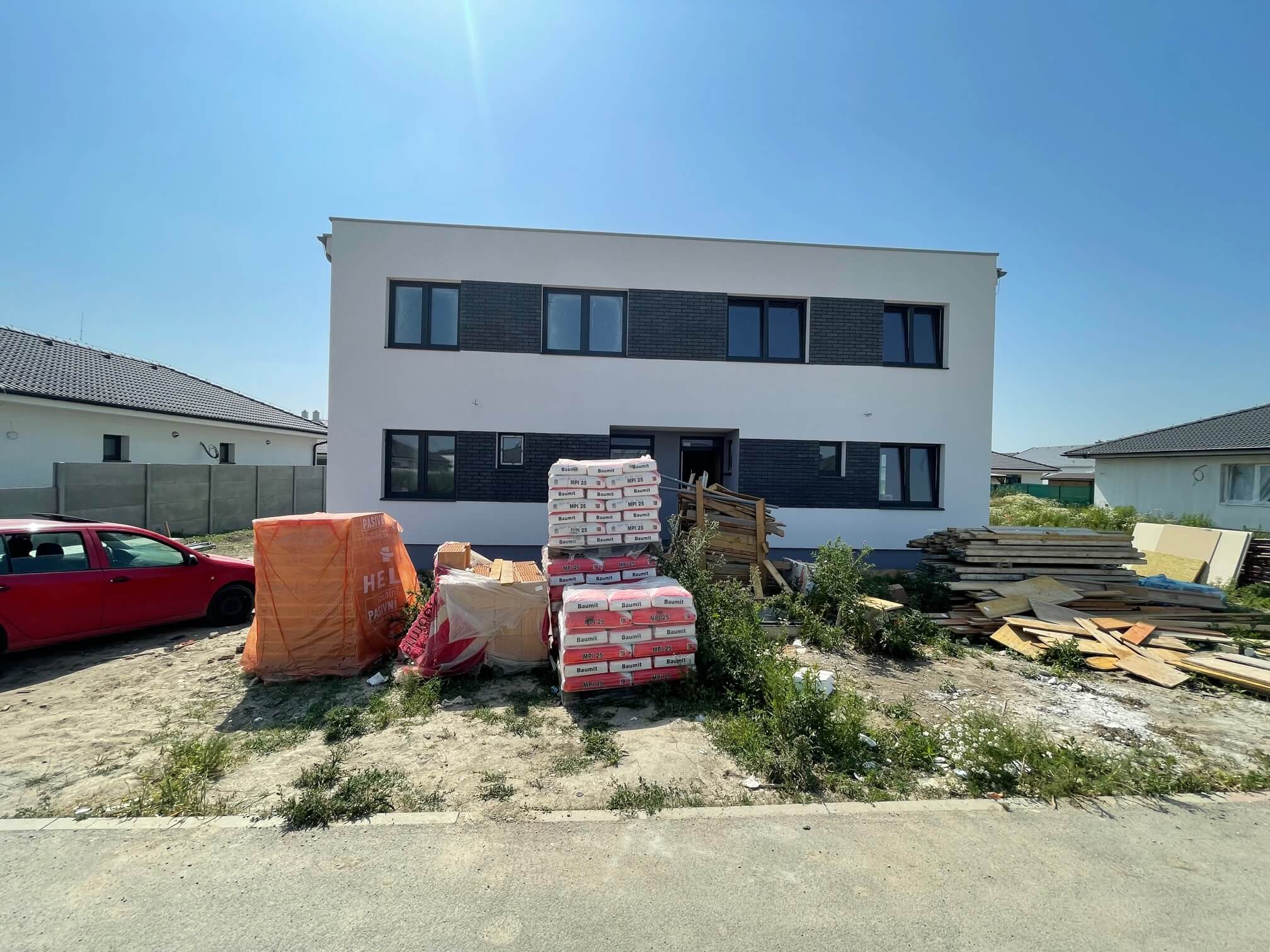 Predané: Skoladovaný: Exkluzívne posledný 4 izbový Rodinný dom, 2 poschodový, úžitková 96,43m2, pozemok 230m2, Figová Miloslavov,-18