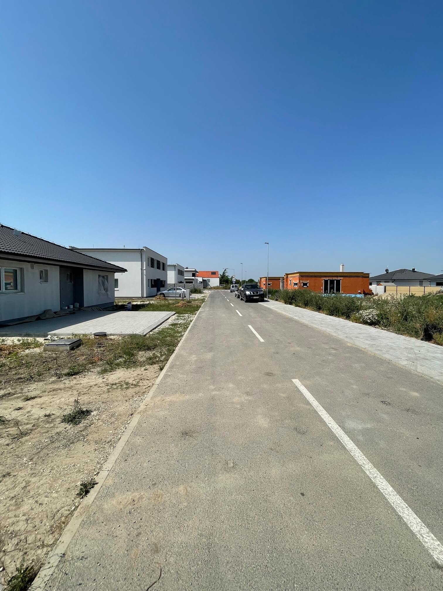 Predané: Skoladovaný: Exkluzívne posledný 4 izbový Rodinný dom, 2 poschodový, úžitková 96,43m2, pozemok 230m2, Figová Miloslavov,-41