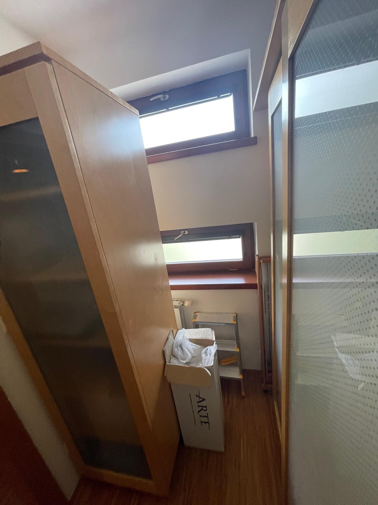 Prenajaté: 4 IZBOVÝ BYT V Šamoríne, centre, 2 POSCHODIE, ÚŽITKOVÁ 145,20M2, BALKÓN 6M2, 2x PARKOVACIE MIESTO,-20