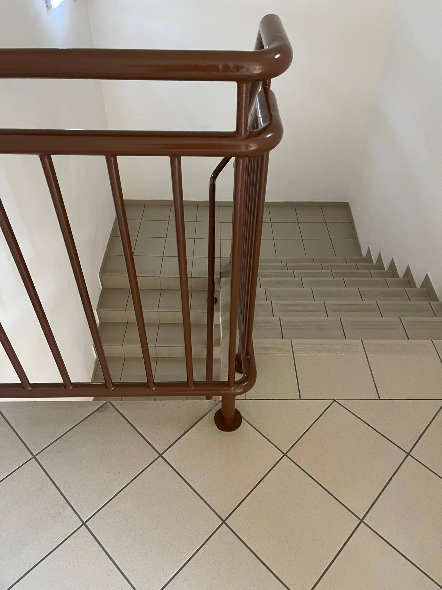 Prenajaté: 4 IZBOVÝ BYT V Šamoríne, centre, 2 POSCHODIE, ÚŽITKOVÁ 145,20M2, BALKÓN 6M2, 2x PARKOVACIE MIESTO,-11