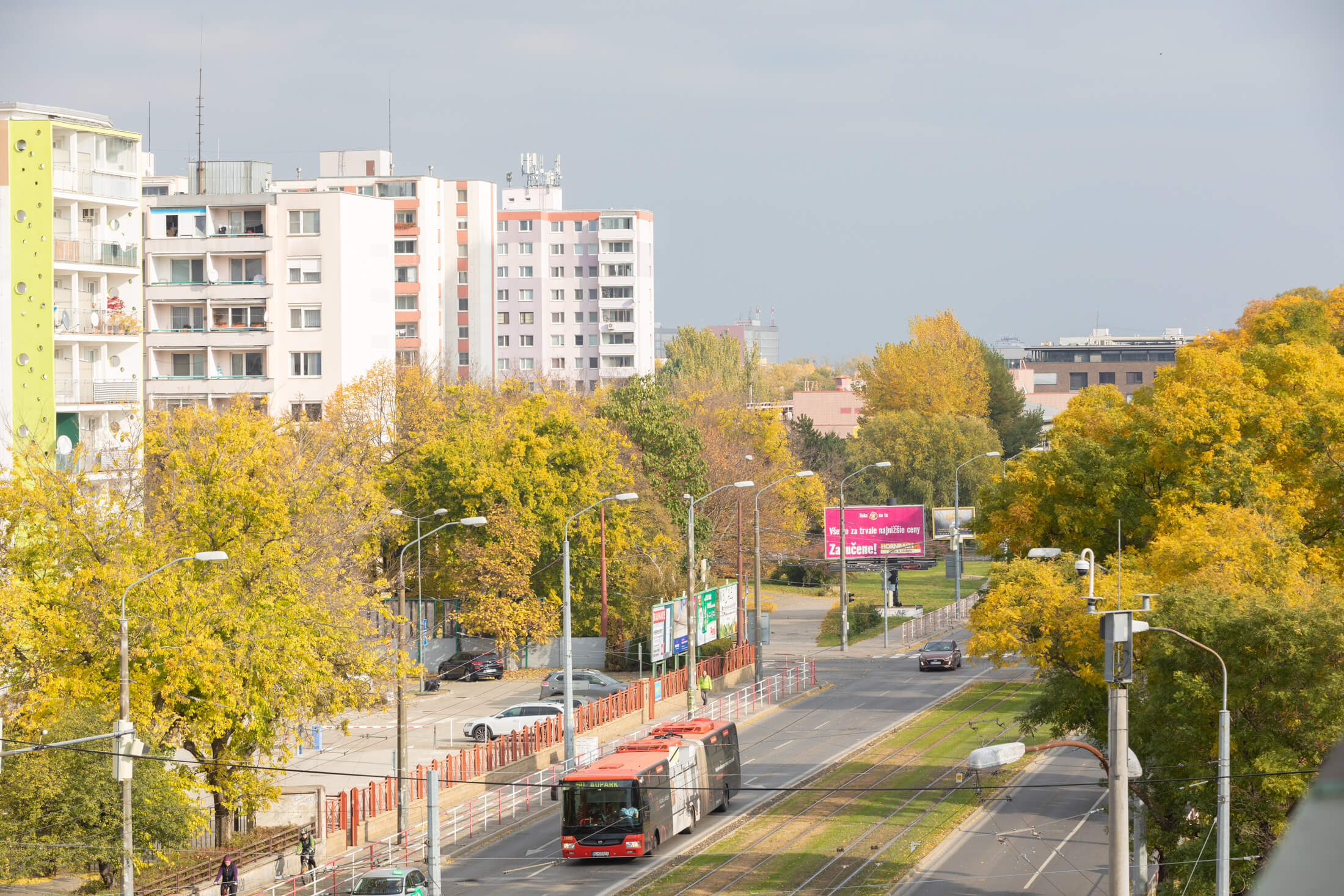 Predaný: Exkluzívne na predaj 4 izbový byt, pôvodny stav, 92m2, Zahradnícka 52 – Ružinov-35