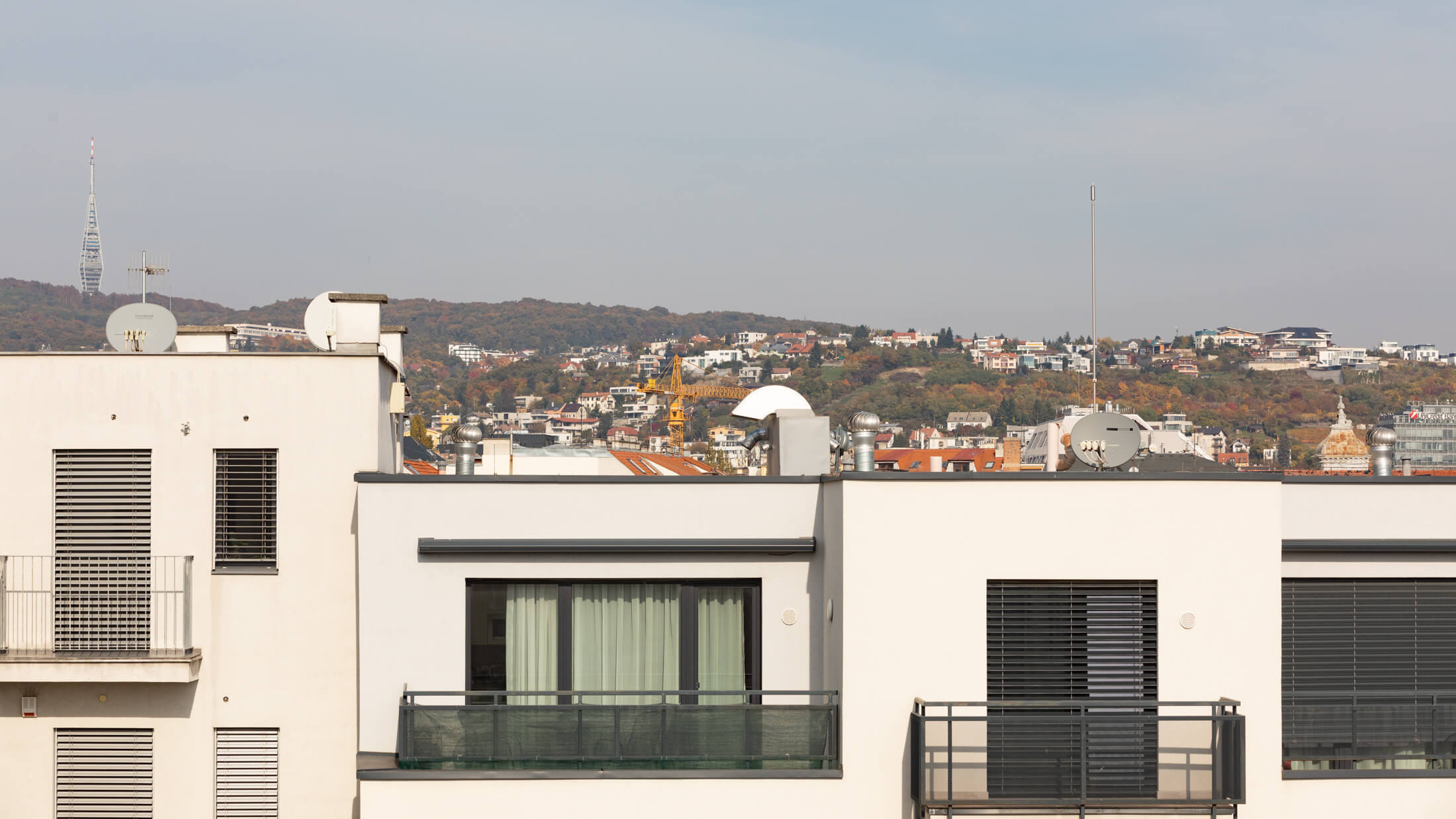 Exkluzívna novostavba na predaj, 3 izbový luxusný byt, Staré Mesto, Konventná, úžitková 146,18m2, najvyššie poschodie, výhľad na celú Bratislavu-65