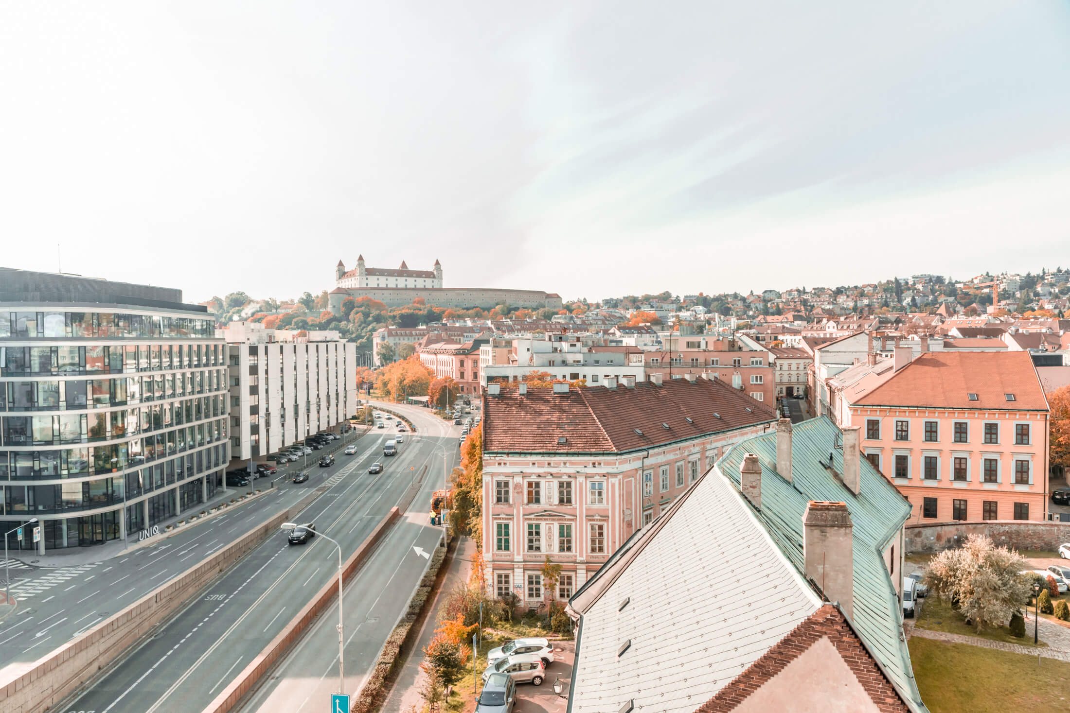 Exkluzívna novostavba na predaj, 3 izbový luxusný byt, Staré Mesto, Konventná, úžitková 146,18m2, najvyššie poschodie, výhľad na celú Bratislavu-58