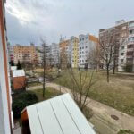 Prenajaté: Izby na prenájom v 3 izbovom byte, Karlovka, Kolísková 6 v Bratislave, 300€ izba, izba má 20m2 s  balkónom,-34