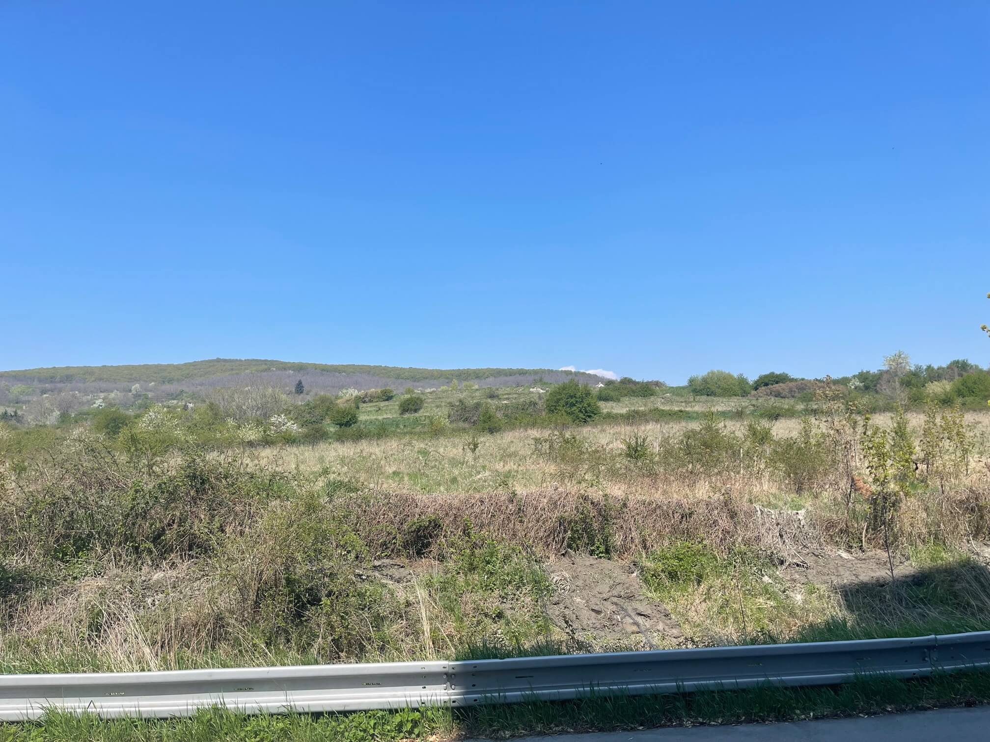 Na prenájom 1 izbový byt, Karpatské Námestie 18, Rača, úžitková plocha 30m2,balkón 3m2-7