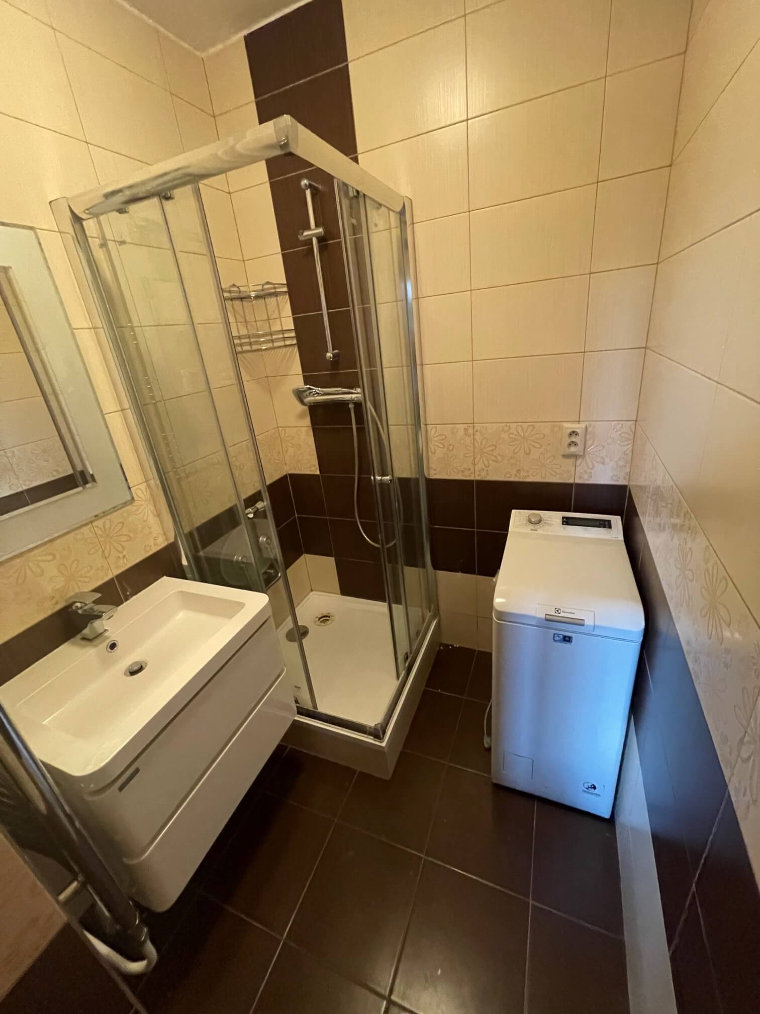 Prenajaté: Na prenájom 2 izbový byt, Česká 7, 54m2, Nové Mesto, pri NTC, Pri OC Centrál-18