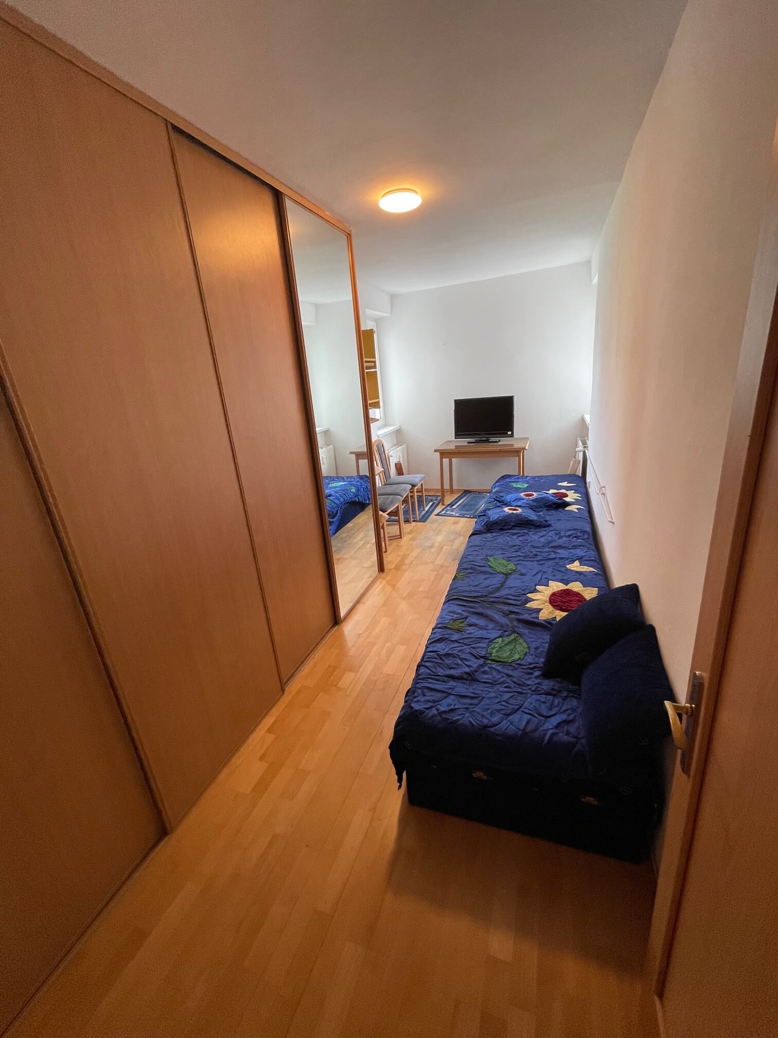 Prenajaté: Na prenájom 2 izbový byt, Česká 7, 54m2, Nové Mesto, pri NTC, Pri OC Centrál-2