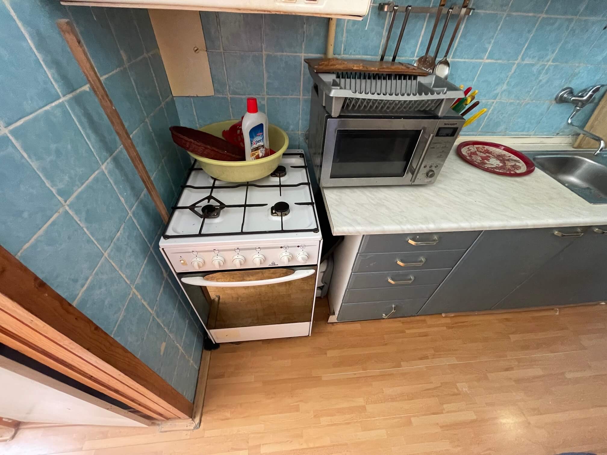 Prenajaté: Na prenájom 2 izbový byt, Česká 7, 54m2, Nové Mesto, pri NTC, Pri OC Centrál-11