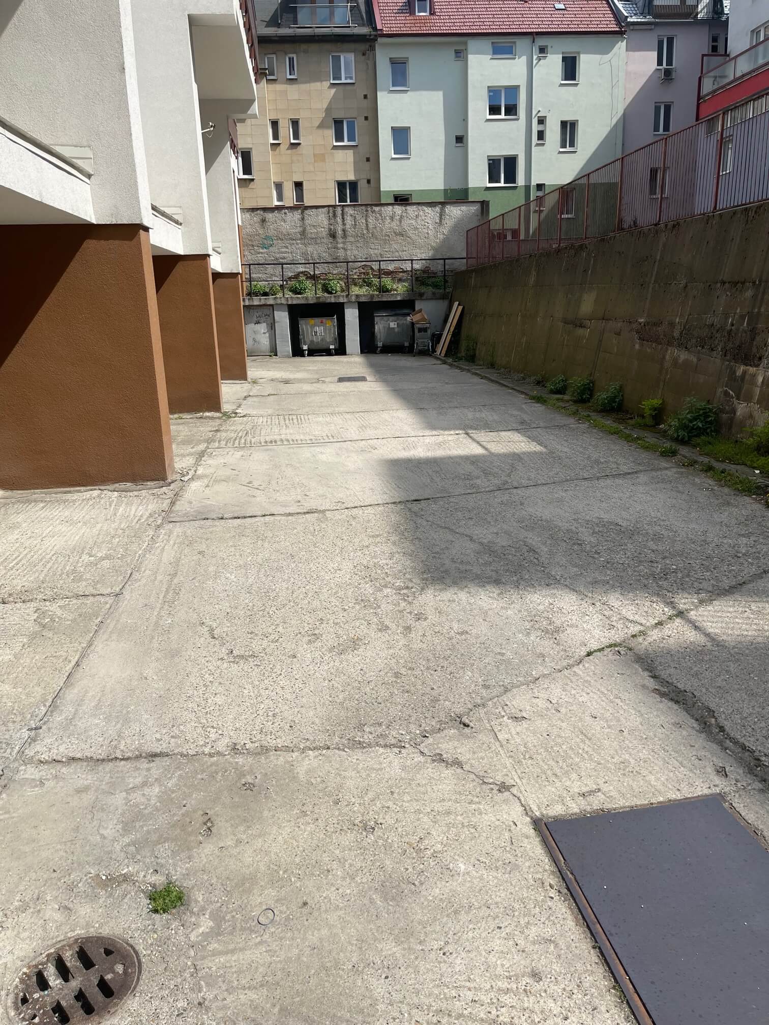 Prenajaté: Na prenájom 2 izbový byt, Česká 7, 54m2, Nové Mesto, pri NTC, Pri OC Centrál-7