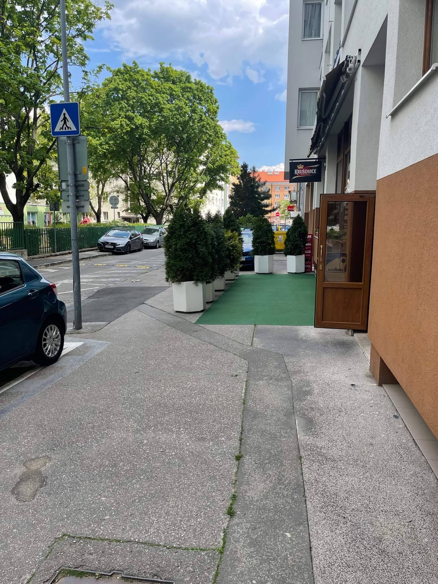 Prenajaté: Na prenájom 2 izbový byt, Česká 7, 54m2, Nové Mesto, pri NTC, Pri OC Centrál-5