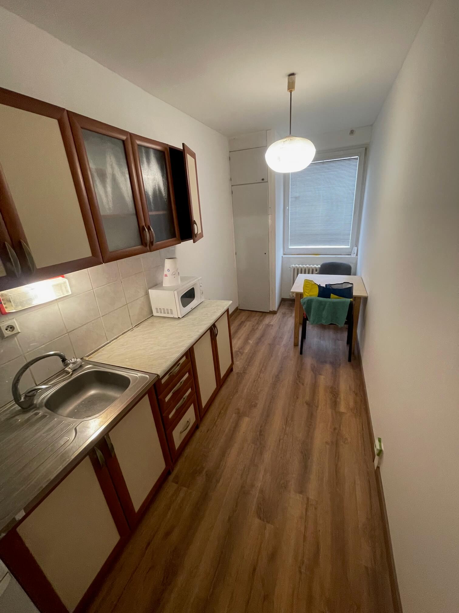 Predané: Na predaj 3 izbový byt, úžitková 68,50m2, Znievska 13, 9 nadzemné podlažie, v Petržalke oproti Draždiaku-18