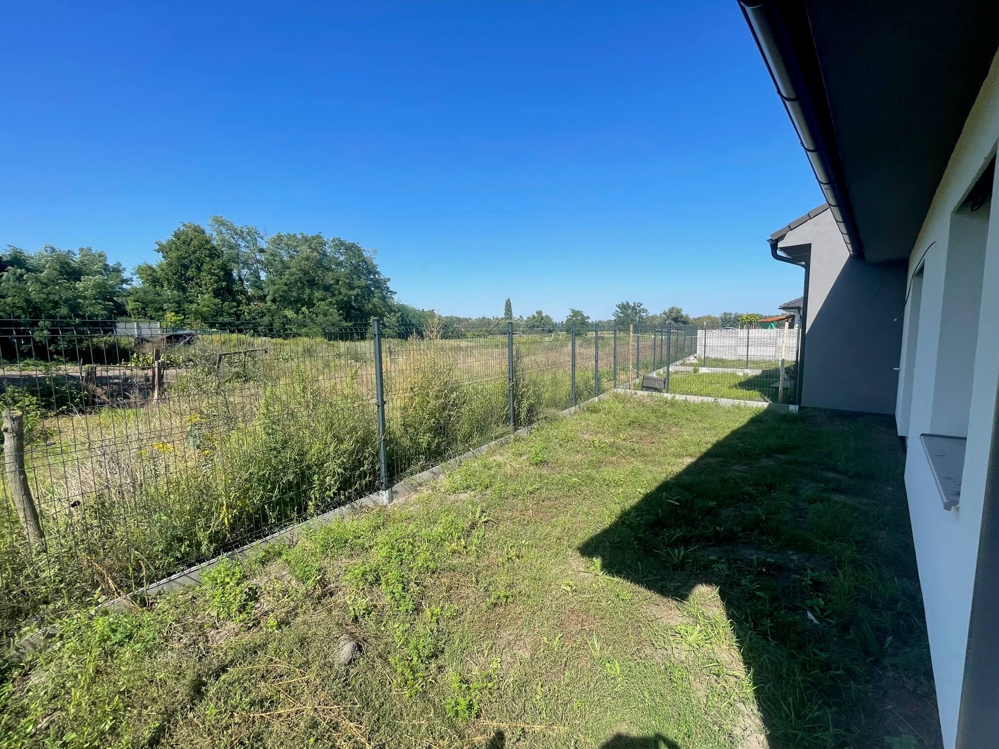 Na predaj Novostavba, Jakubov posledné 3 štvorizbové byty z dvoch trojdomov, úžitková 73,53m2, pozemok 211m2-16