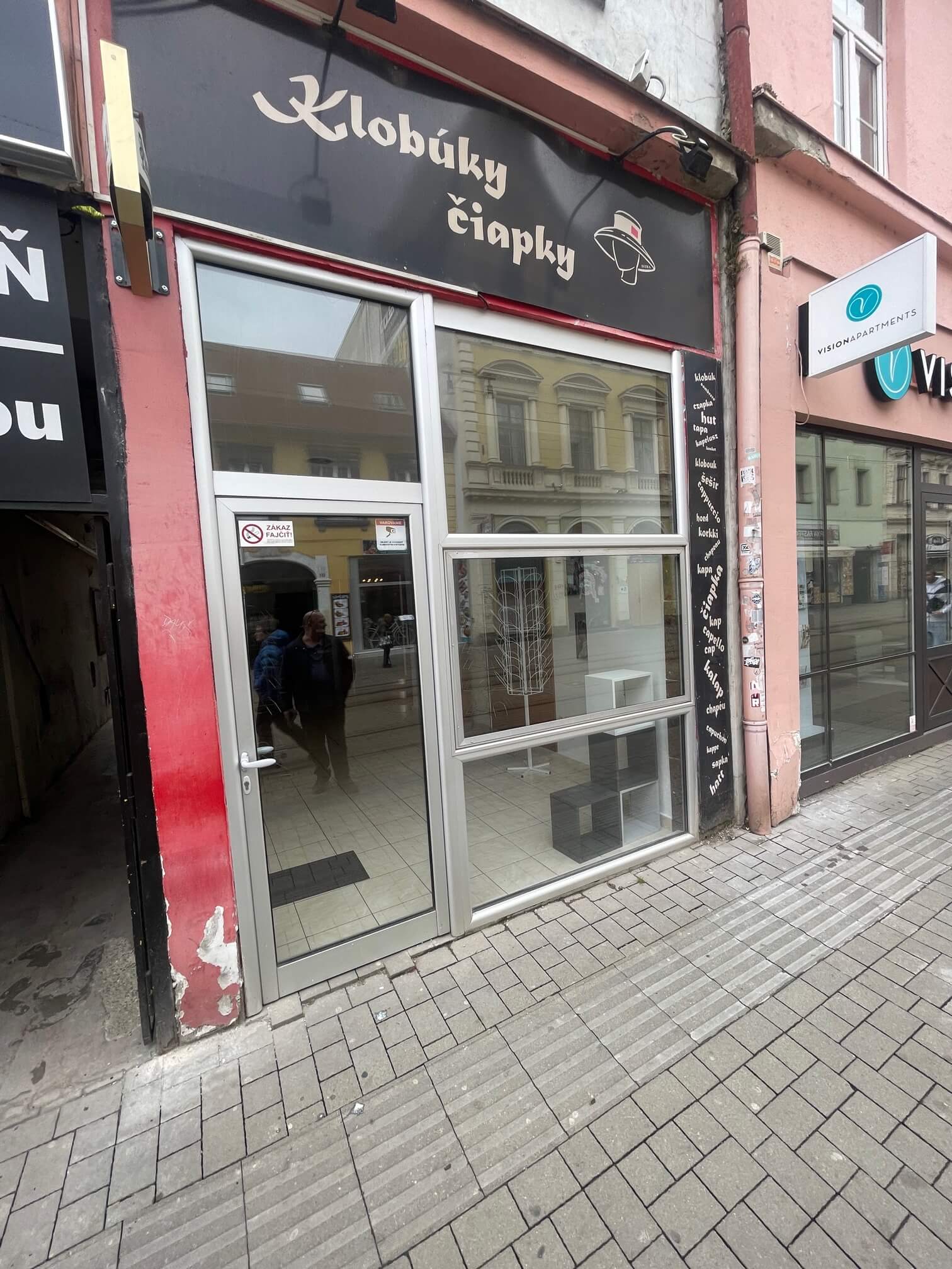 Prenajaté: Na prenájom obchodný priestor, 23m2, Obchodná ulica-2