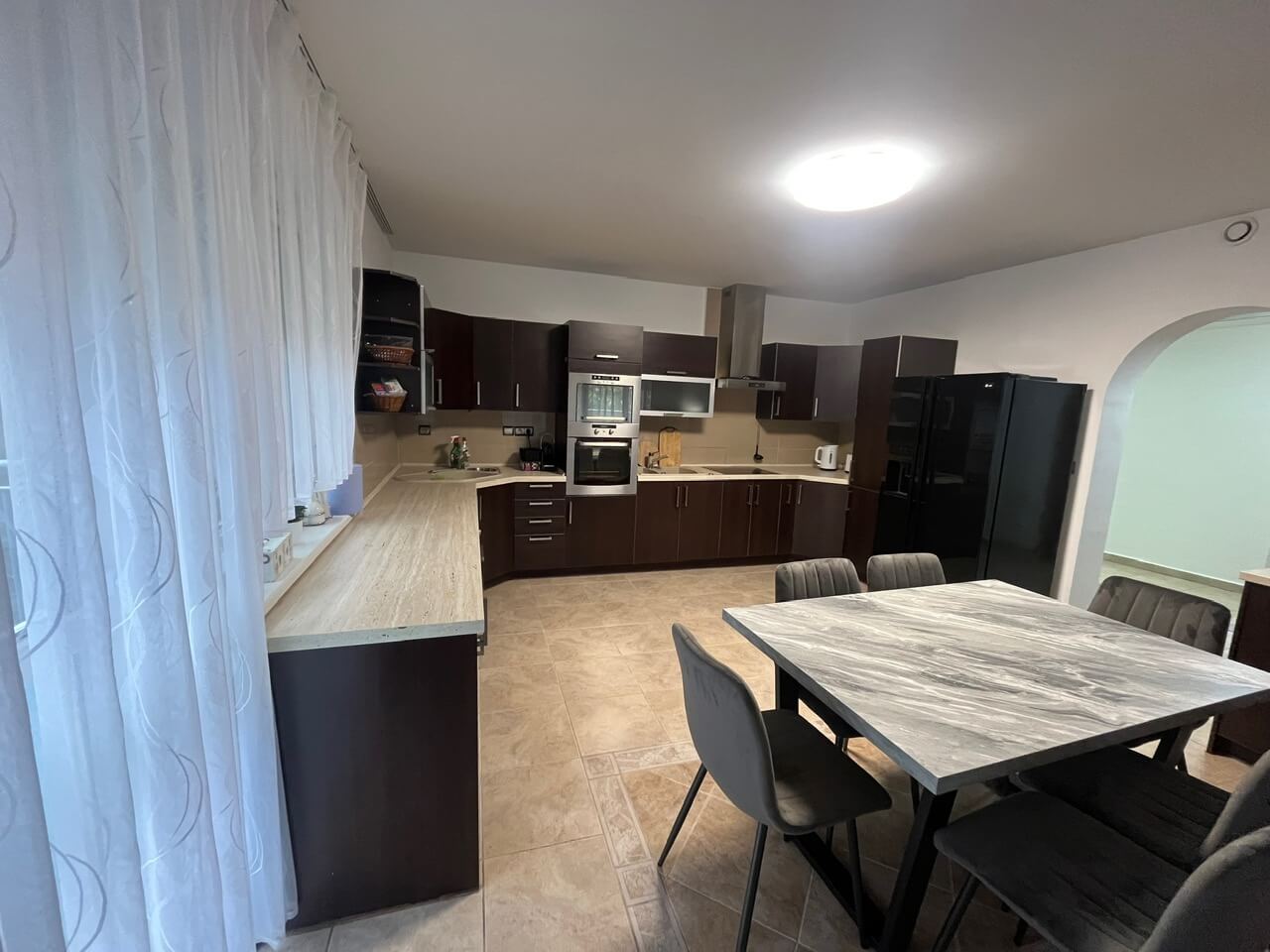 3 izbový byt, Vajnorská, úžitková plocha 113m2, plus loggia 8m2, balkón 6m2, pivnica, garáž, 2 parkovacie miesta vonku-5