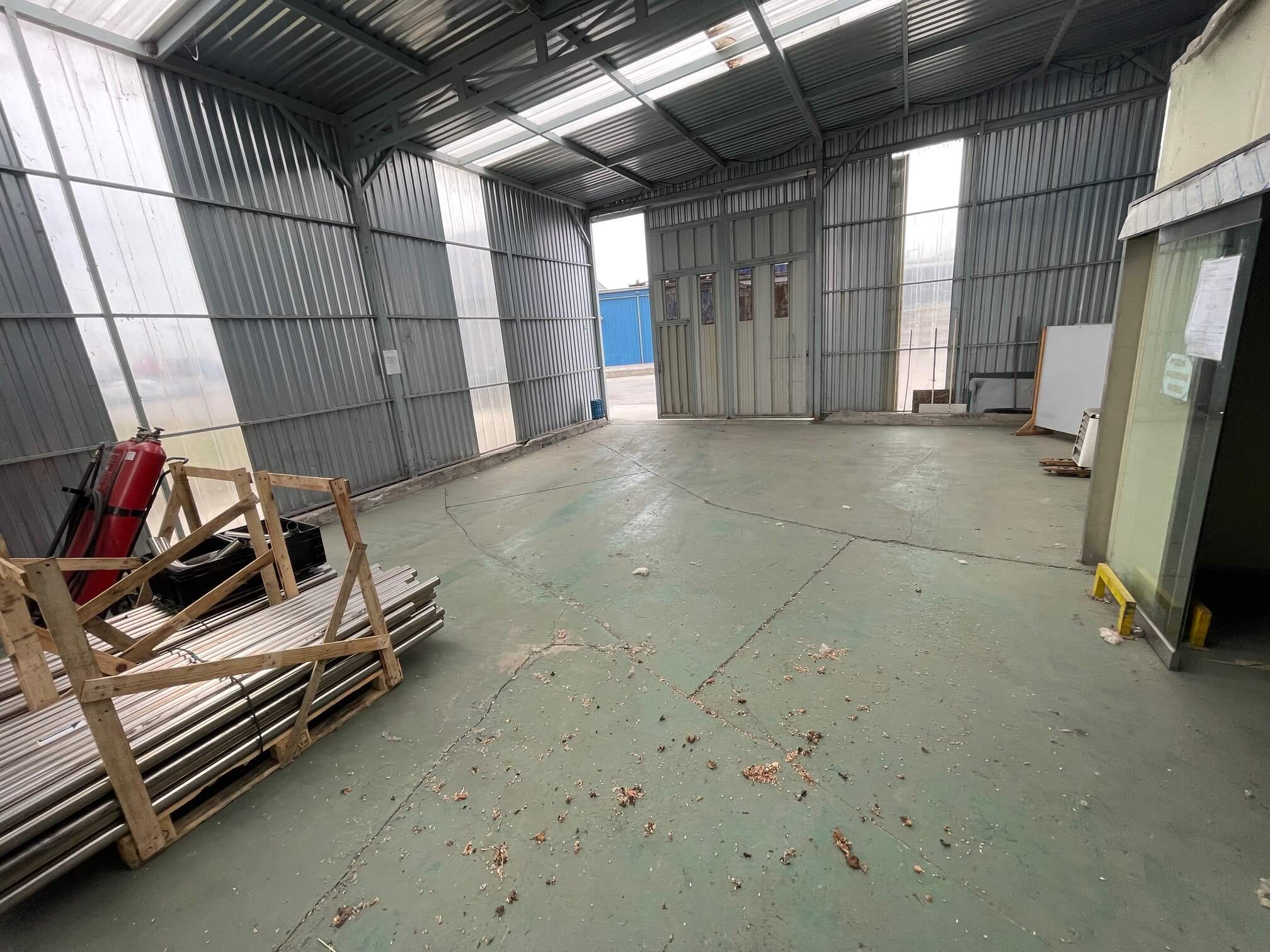 Hala na skladovanie, výrobu na prenájom 450m2, Sereď-5