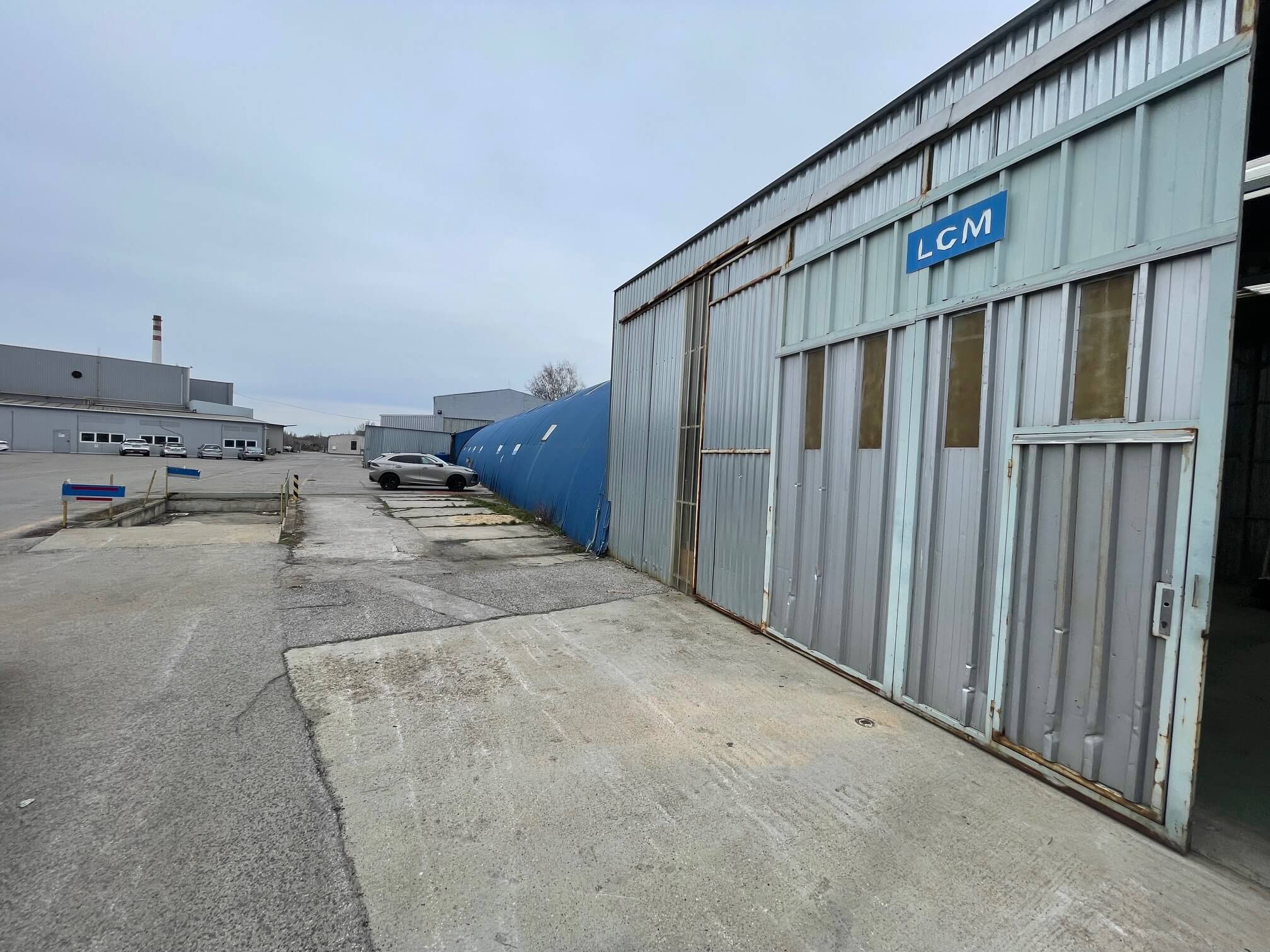 Hala na skladovanie, výrobu na prenájom 450m2, Sereď-8