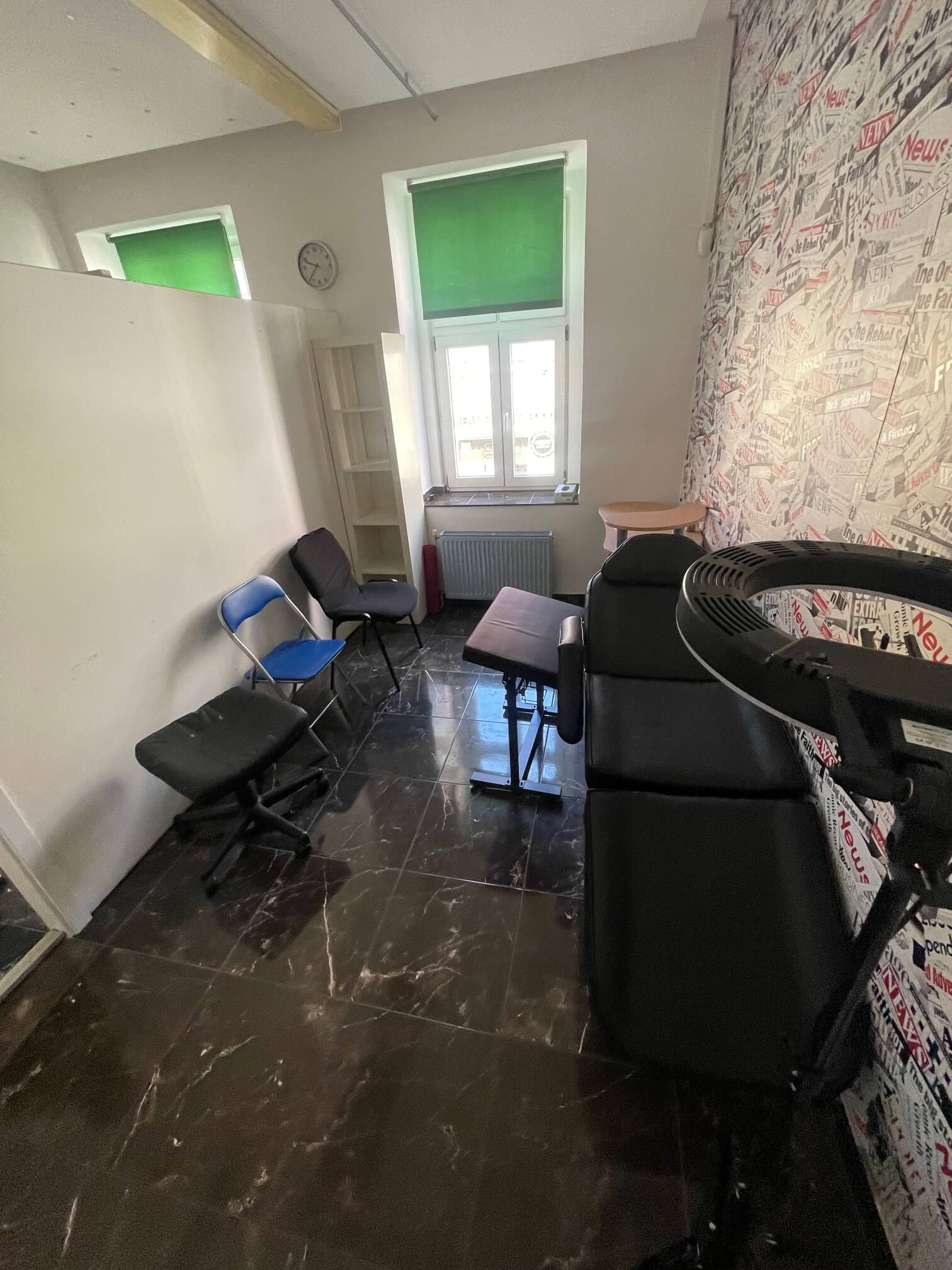 Na prenájom 2 miestnosti, spolu 16m2, Obchodná, Tetovanie, masáže, nechtové štúdio-3