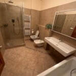 4 izbový byt prerobený na veľký 3 izbový, 124,9m2, podzemné parkovisko 1 miesto-13