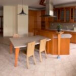 4 izbový byt prerobený na veľký 3 izbový, 124,9m2, podzemné parkovisko 1 miesto-9