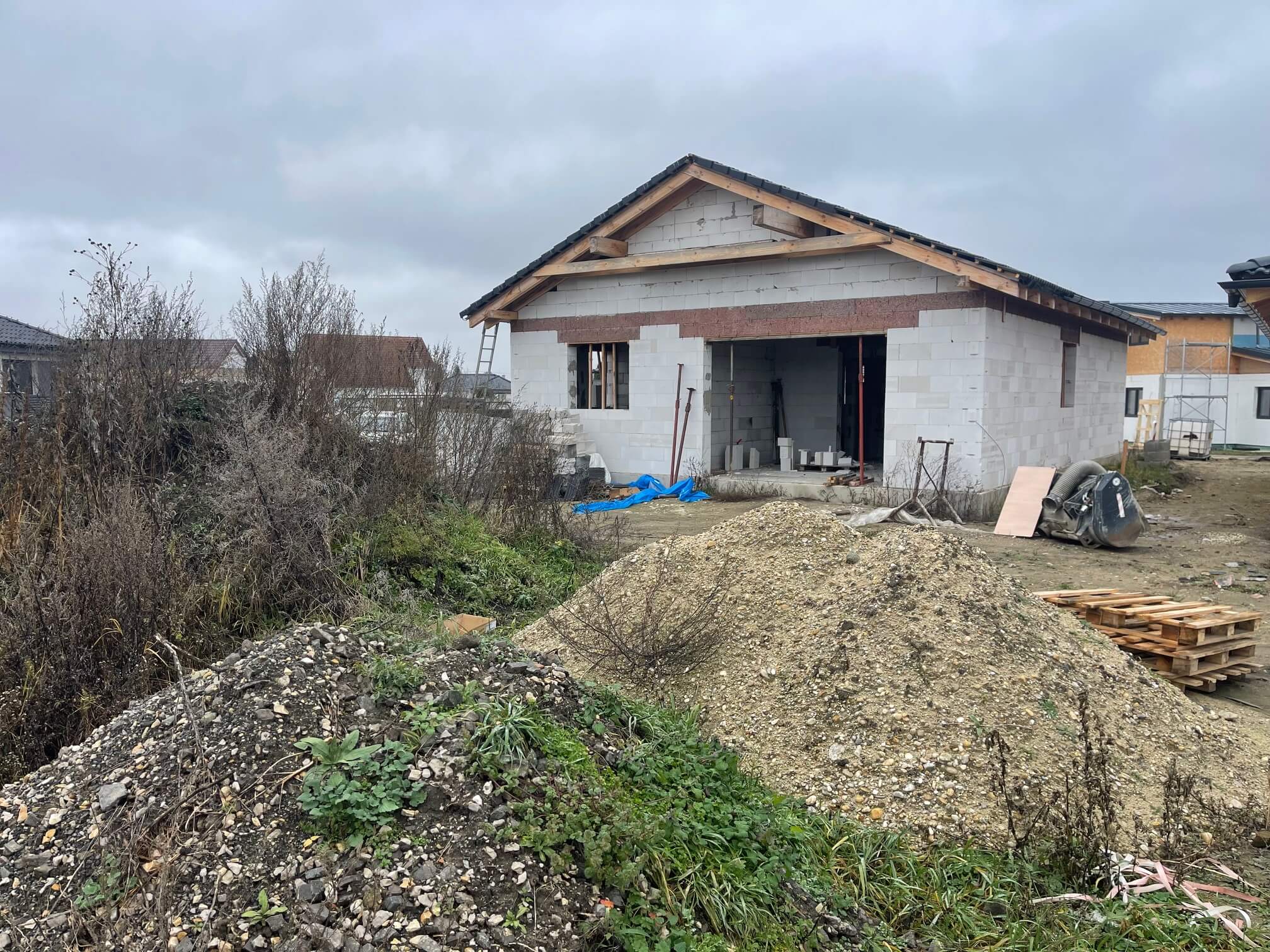 Predané: Predaj rozostavaného RD, dokončený 03/26, úžitková 105m2, pozemok 560m2, Gajary-5