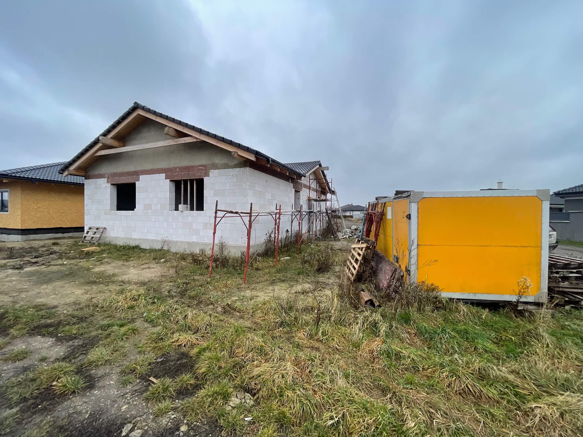 Predané: Predaj rozostavaného RD, dokončený 03/26, úžitková 105m2, pozemok 560m2, Gajary-6