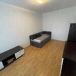 Predané: Na predaj 3 izbový byt, úžitková 66,24m2, loggia 3,68m2, 3poschodie, Klincová 21 v Ružinove-7