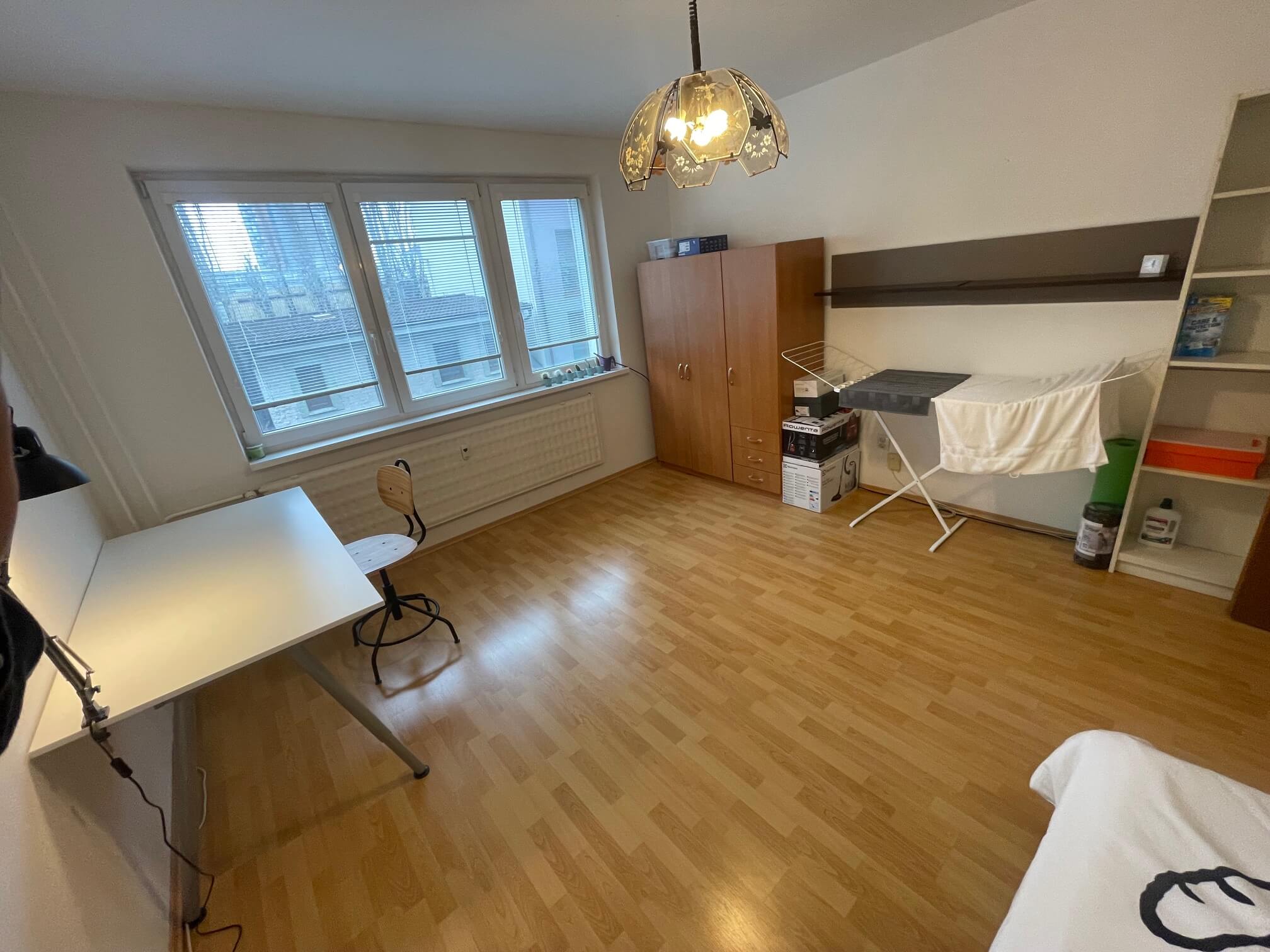 Predané: Na predaj 3 izbový byt, úžitková 66,24m2, loggia 3,68m2, 3poschodie, Klincová 21 v Ružinove-2