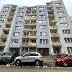 Predané: Na predaj 3 izbový byt, úžitková 66,24m2, loggia 3,68m2, 3poschodie, Klincová 21 v Ružinove-26